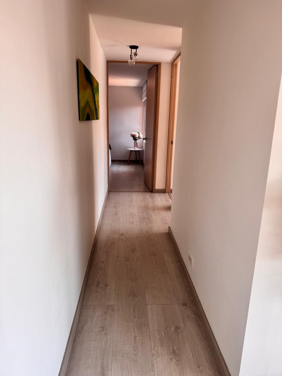 Apartamento para la venta en la loma de los bernal