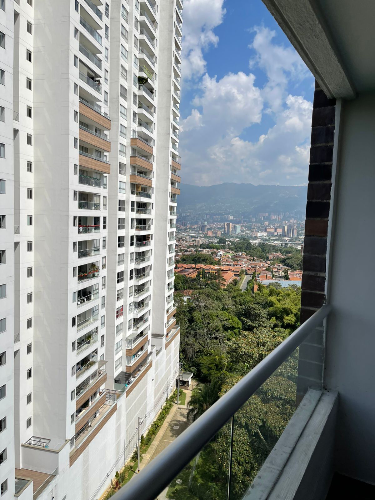 Apartamento amoblado en arriendo Las Lomitas Sabaneta