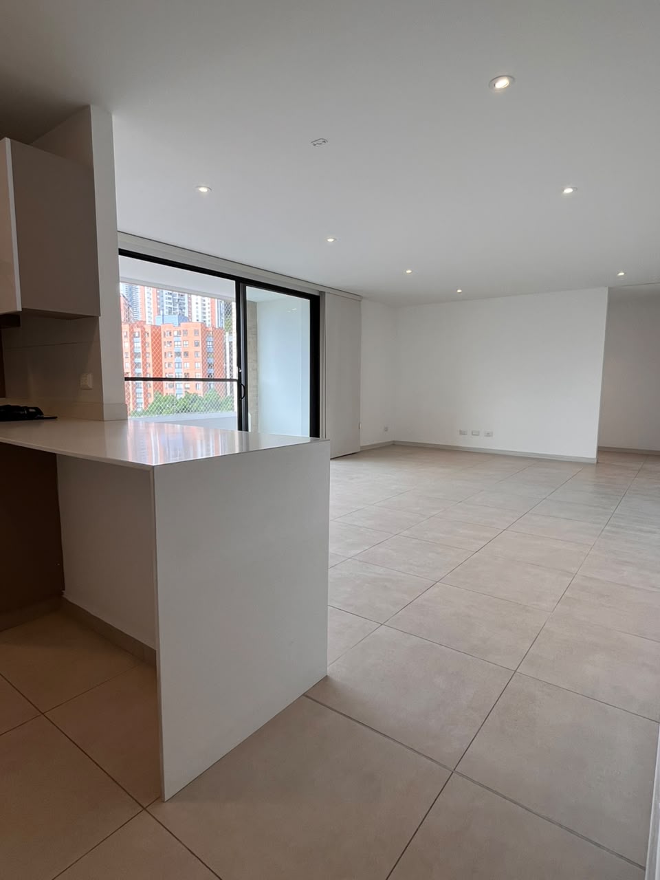 Apartamento en arriendo en Castropol El Poblado Medellín