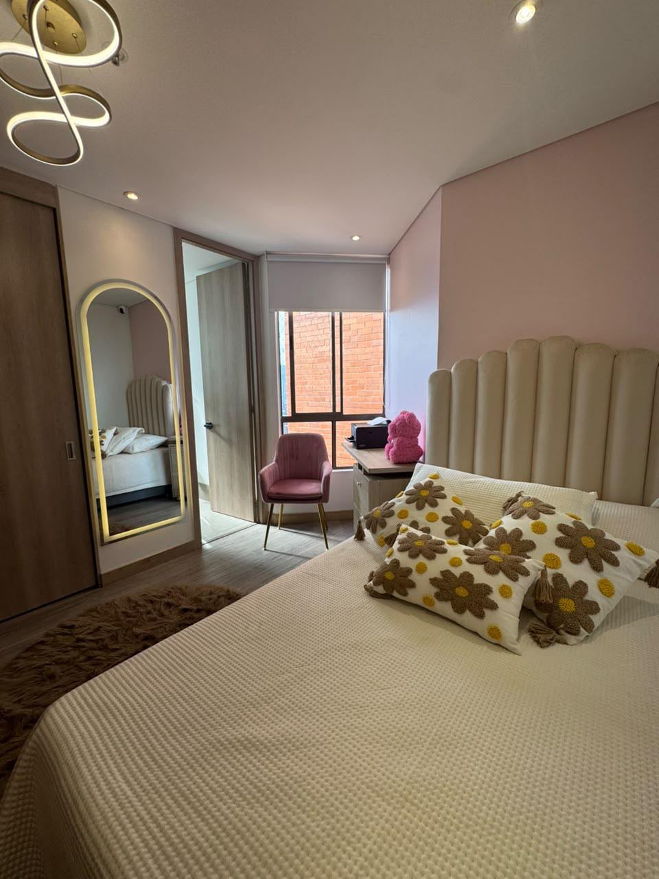 Apartamento remodelado en venta Los Balsos – 125 m² + domótica