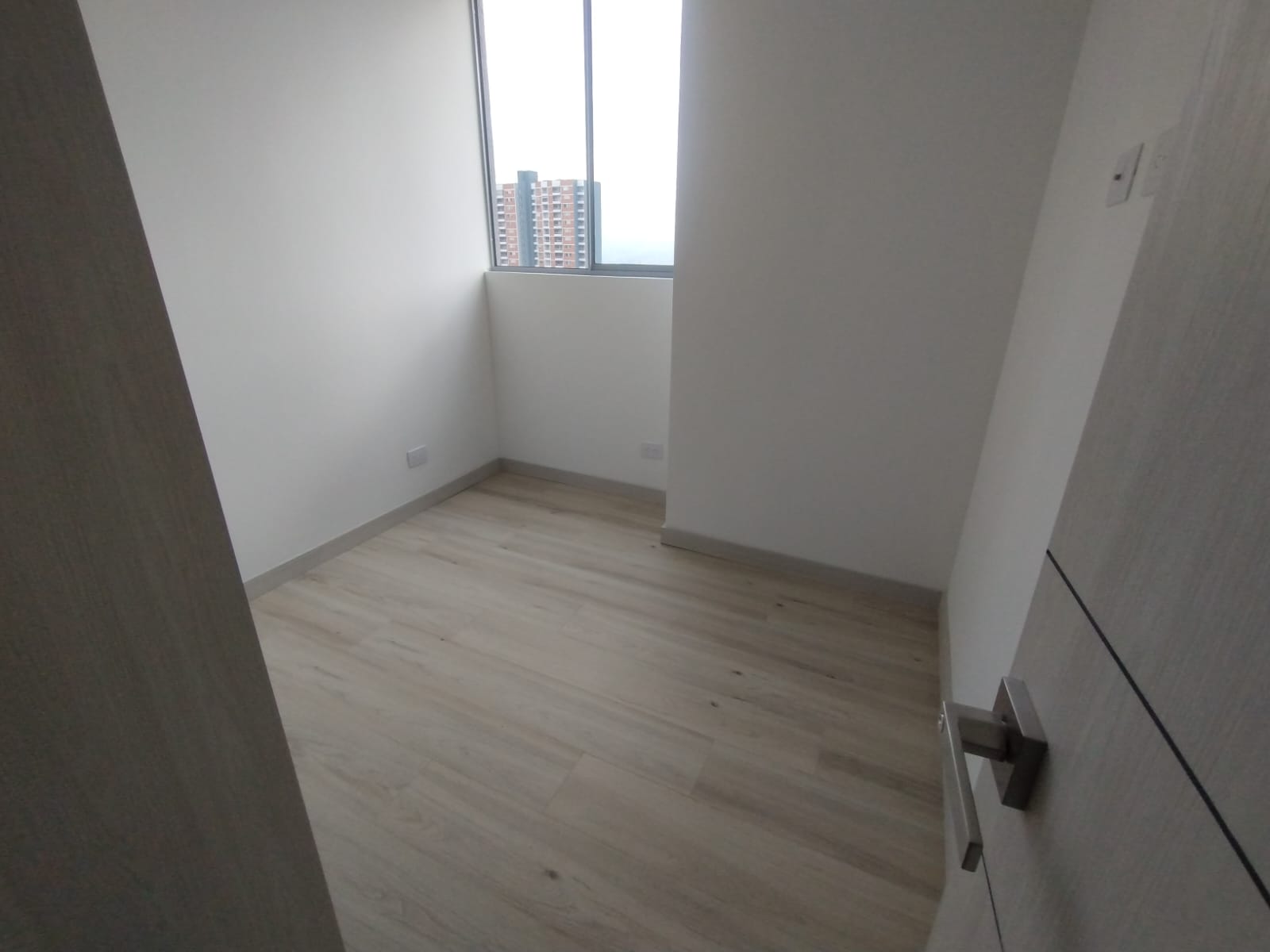 Arriendo apartamento en La Estrella para estrenar