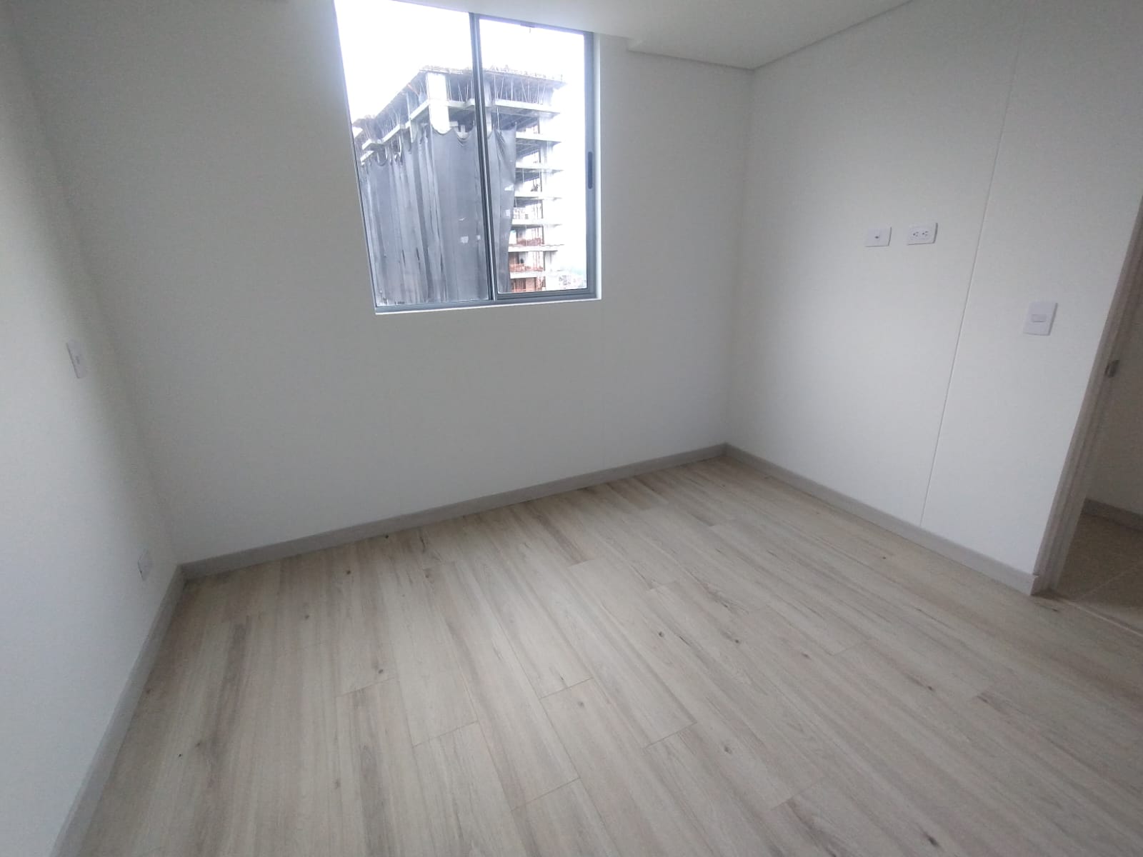 Arriendo apartamento en La Estrella para estrenar