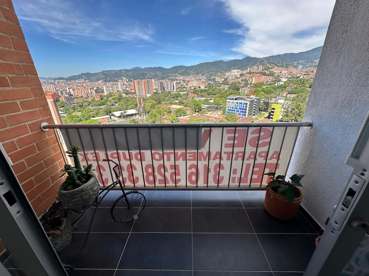 APARTAMENTO DUPLEX EN ARRIENDO SECTOR PILARICA