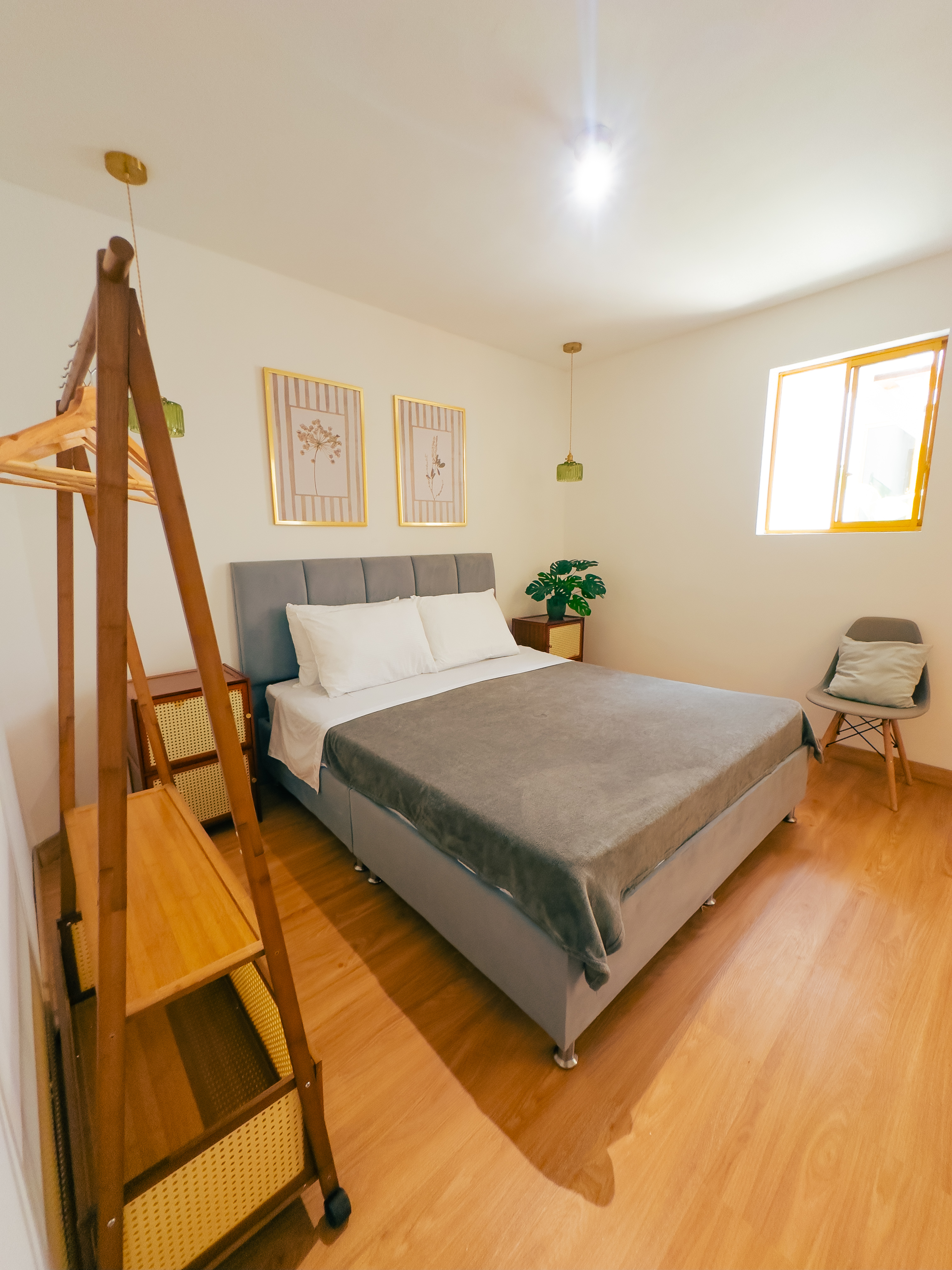 Casa en venta - comercial o residencial en Santa Lucia - Medellin