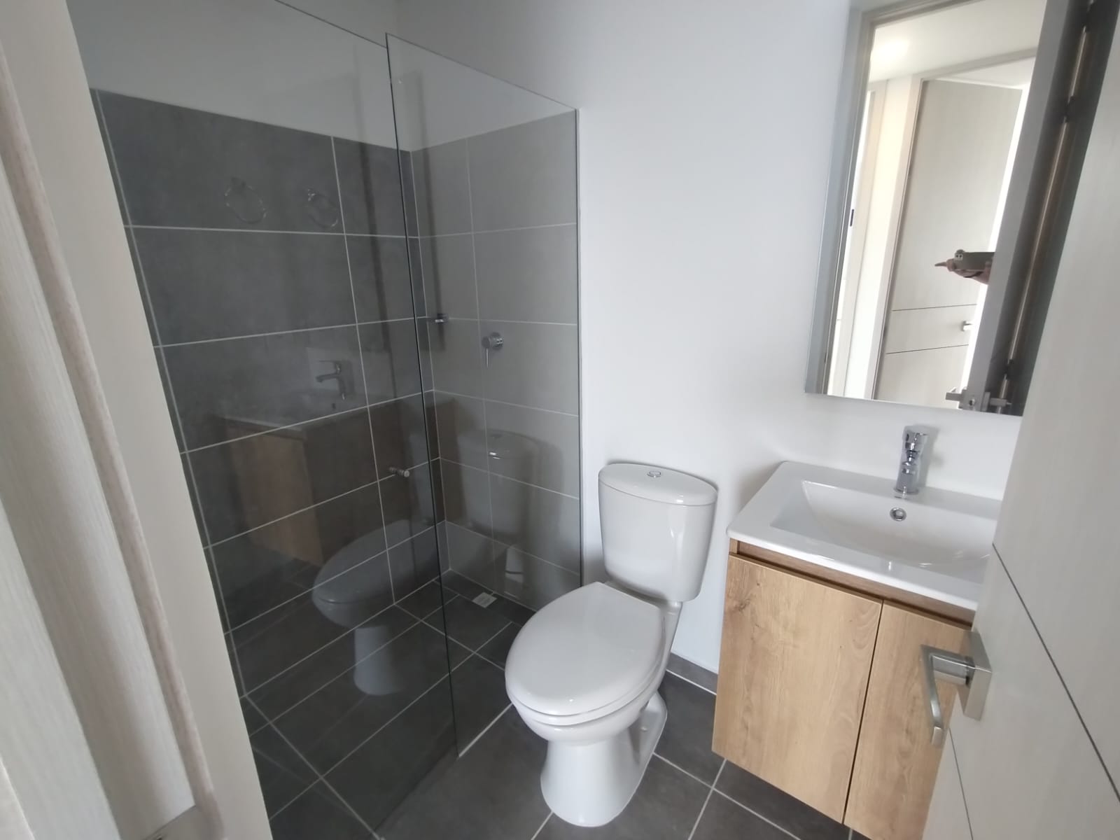 Arriendo apartamento en La Estrella para estrenar