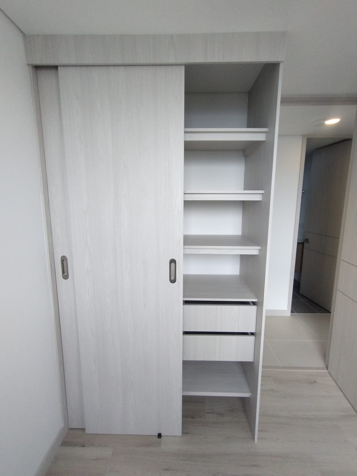 Arriendo apartamento en La Estrella para estrenar