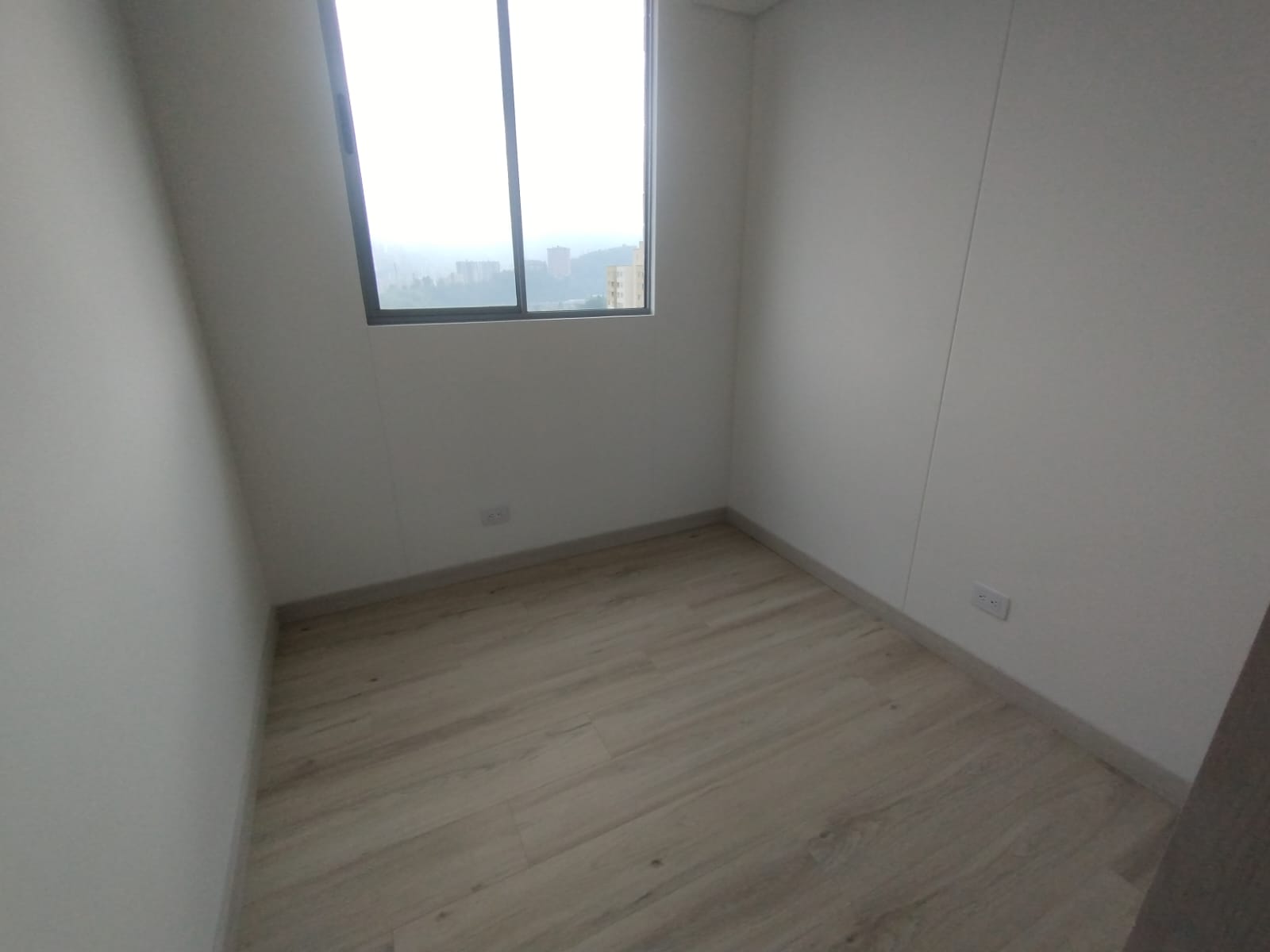 Arriendo apartamento en La Estrella para estrenar