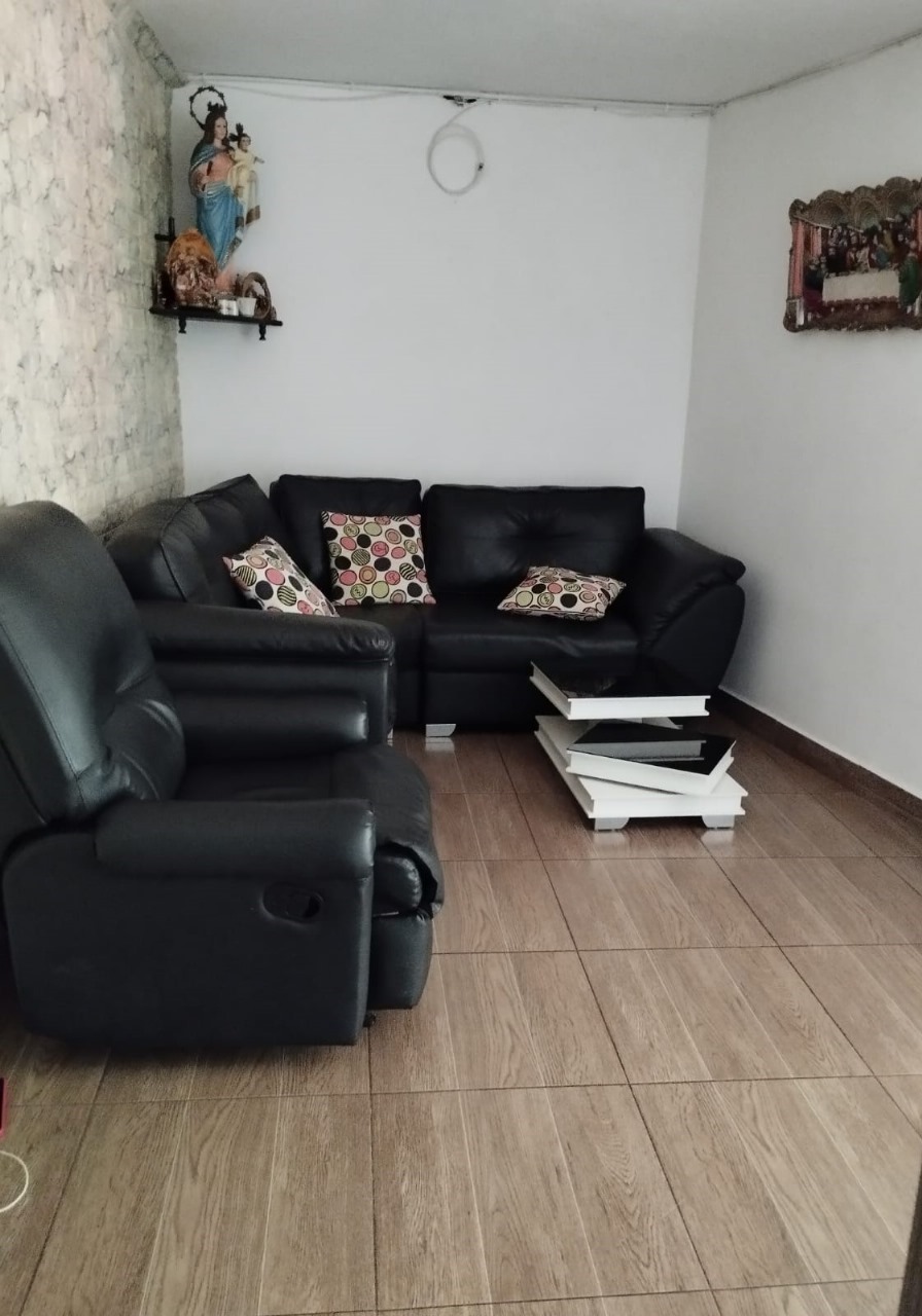 CASA EN VENTA AMERICA