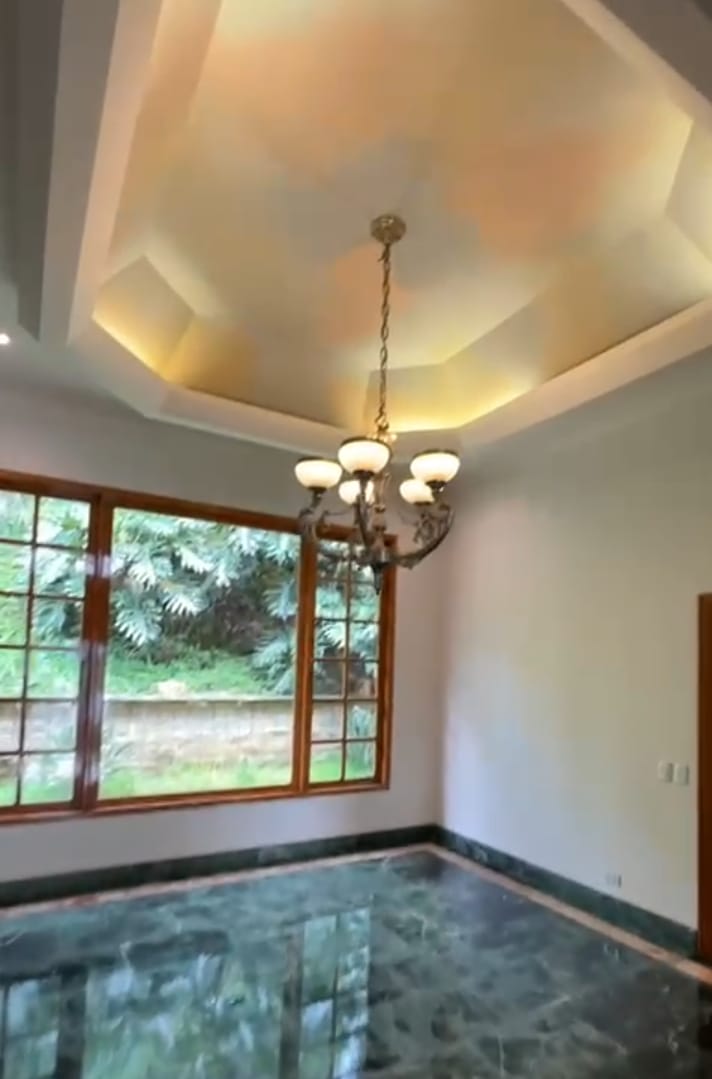 Casa en Venta La Calera El Poblado Medellin