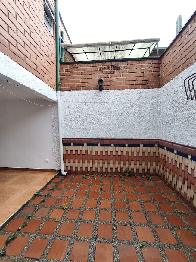 Venta de casa en Belen La Mota