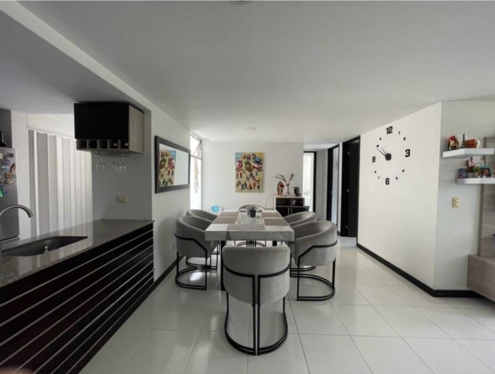 Apartamento en venta Medellín sector Loma del indio