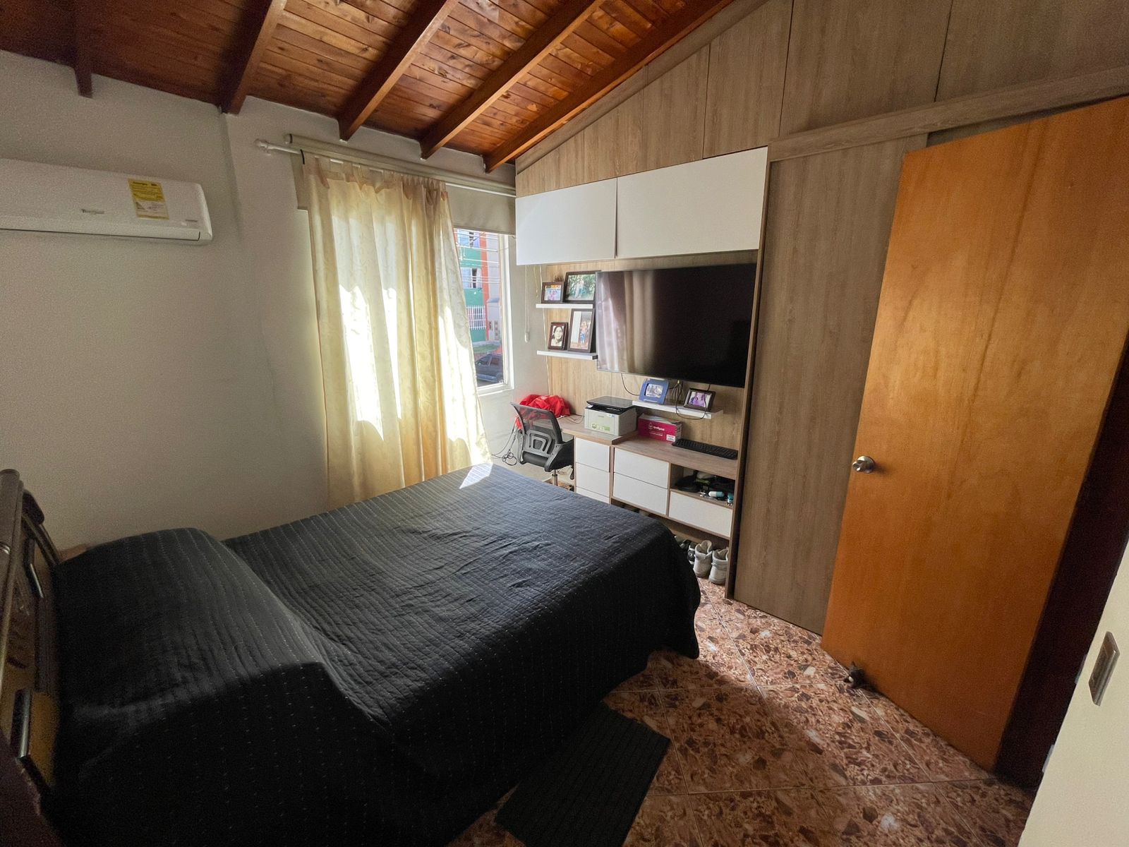 CASA EN VENTA EN RODEO ALTO MEDELLIN