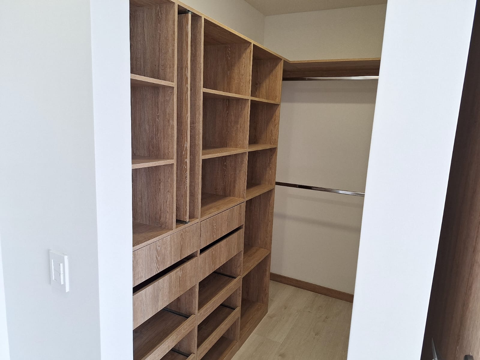 Venta de apartamento en La Estrella Suramérica para estrenar