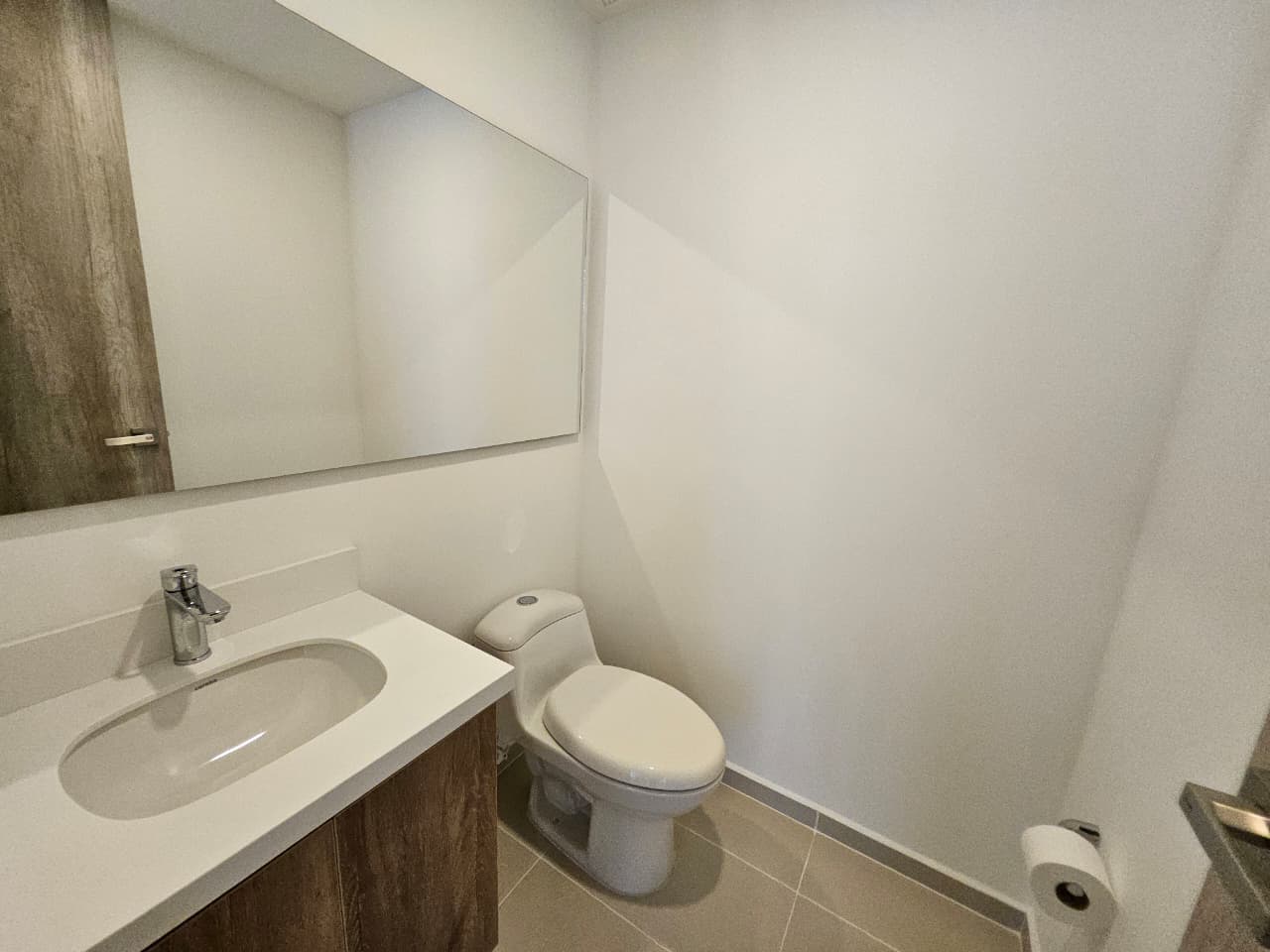 Apartamento para estrenar en arriendo Ciudad del Río Poblado