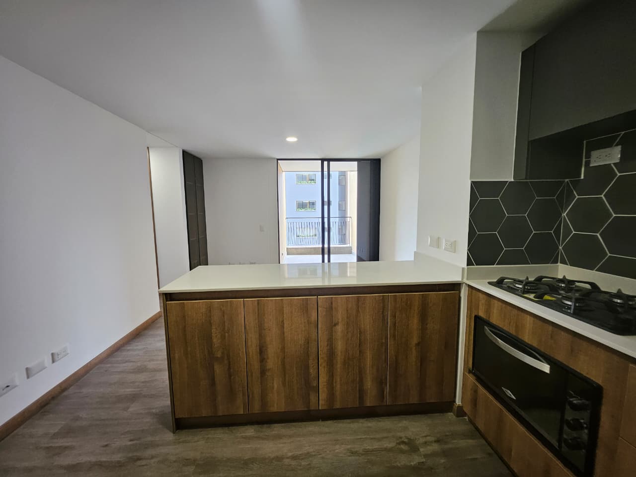 Apartamento para estrenar en arriendo en Envigado