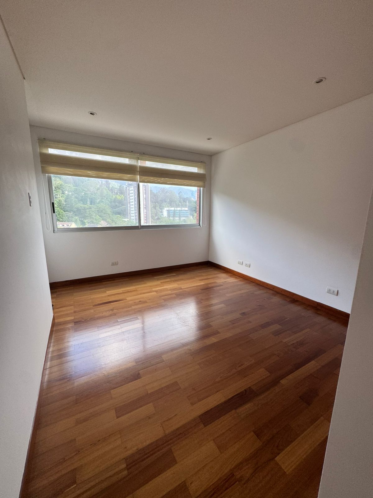 arriendo apartamento sector Los Balsos