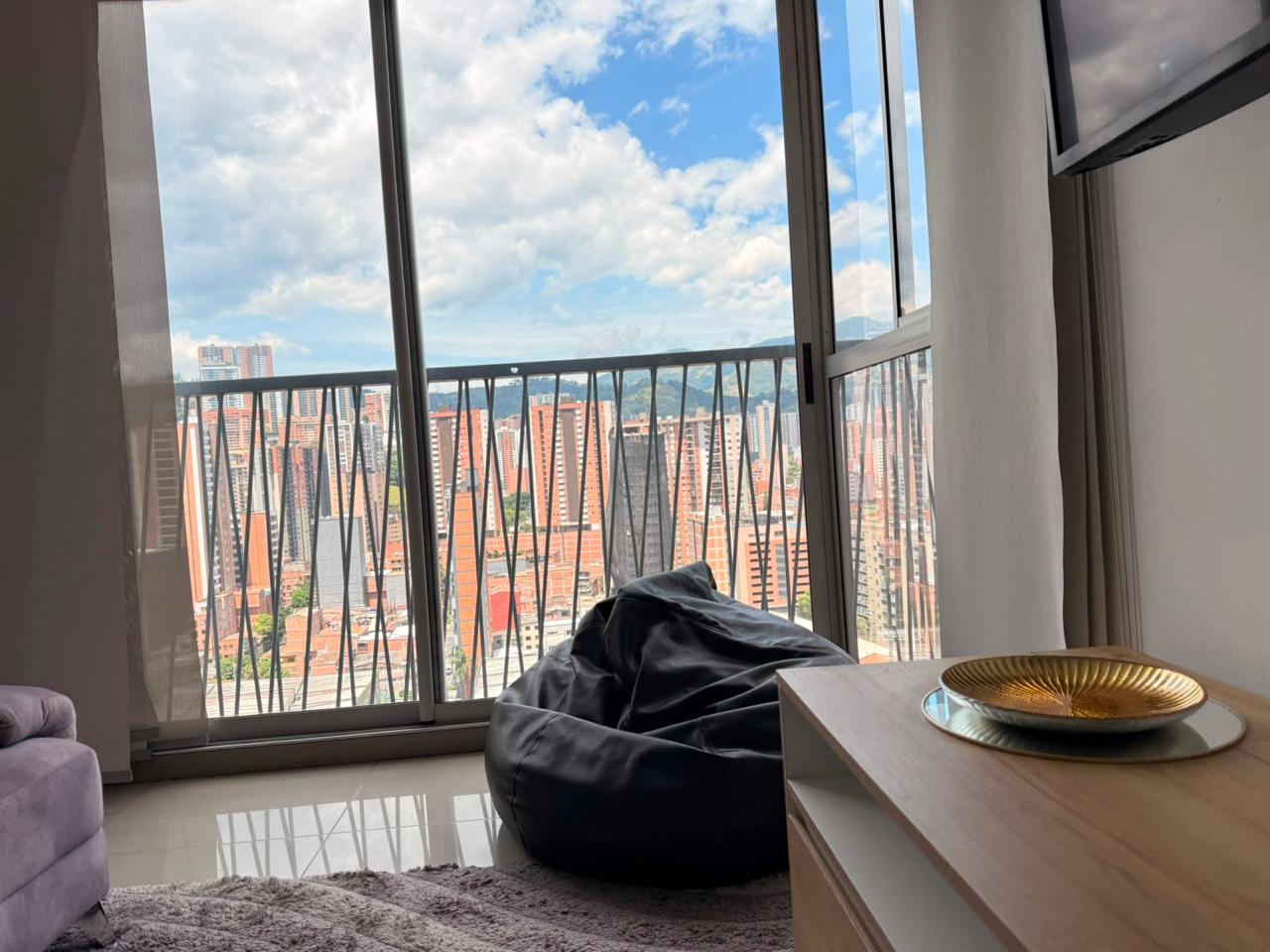 Apartamento amoblado en arriendo en Sabaneta Mayorca