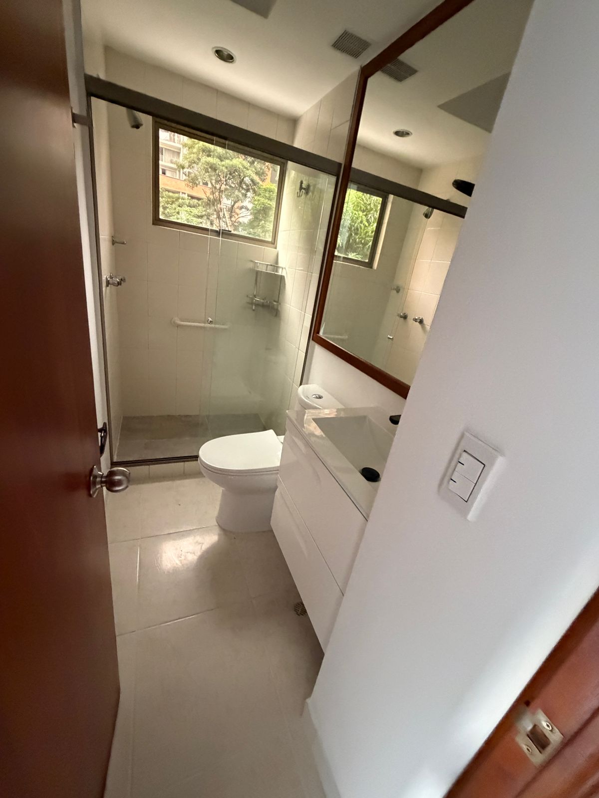 Apartamento para la venta en Envigado la Frontera  Poblado