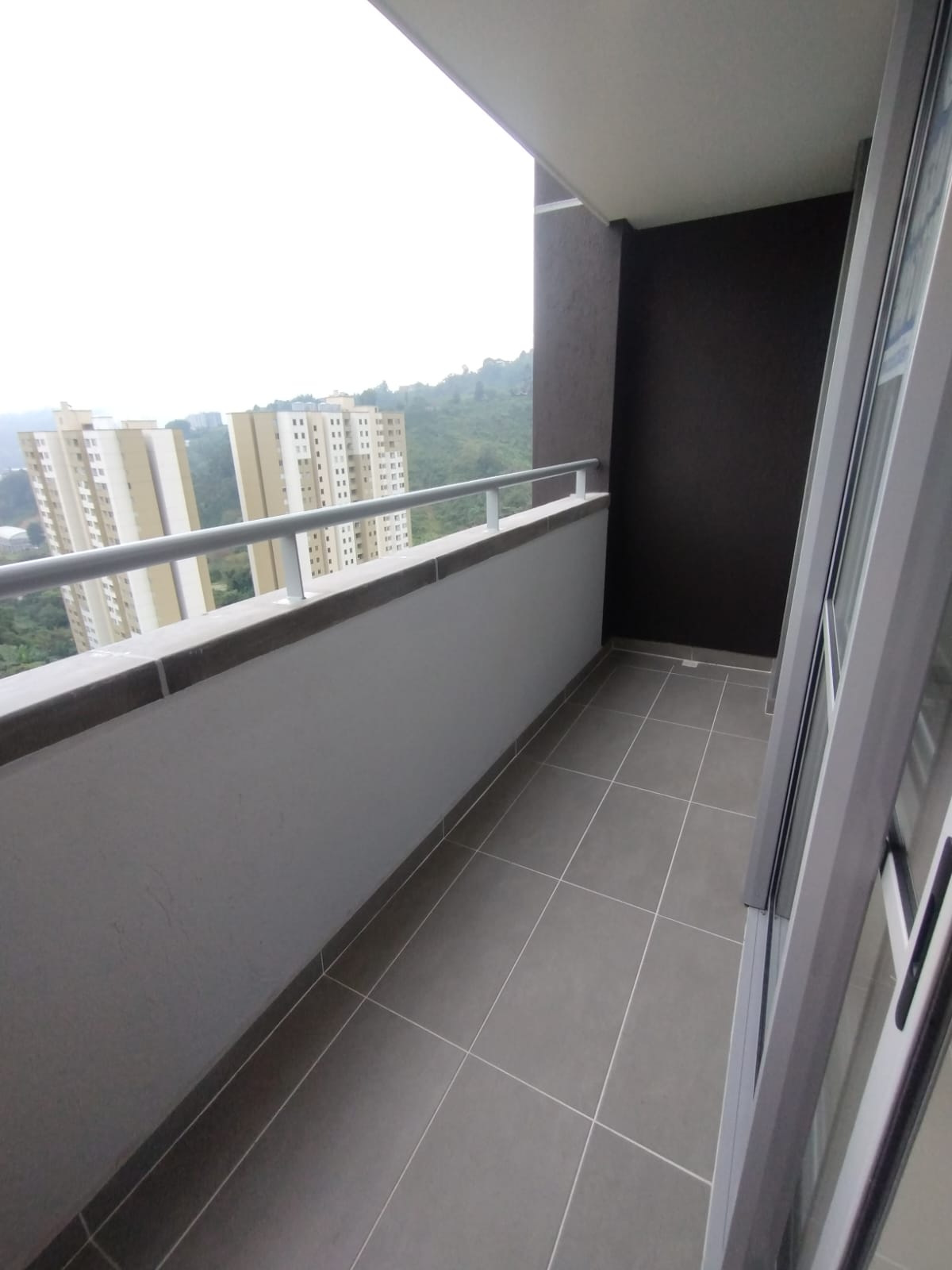 Arriendo apartamento en La Estrella para estrenar