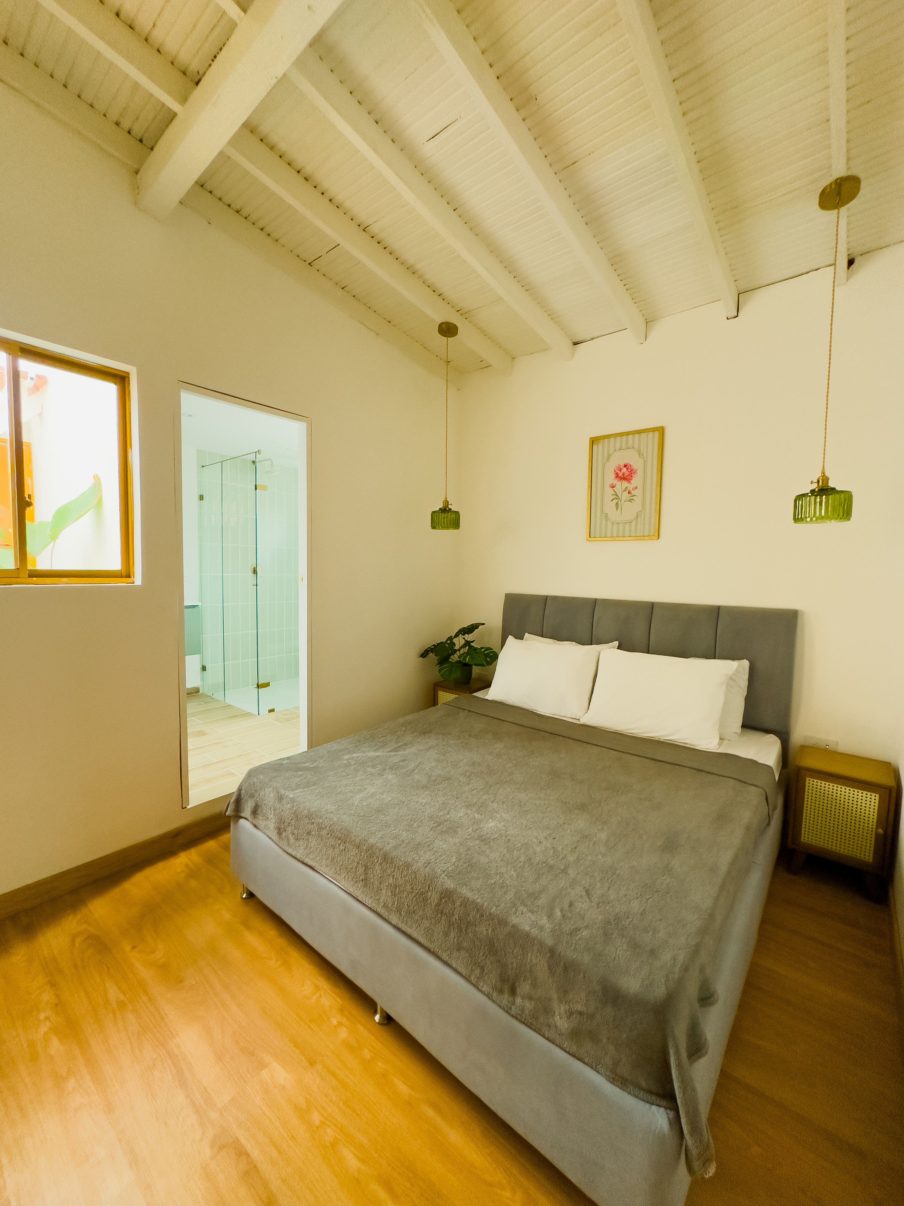 Casa en venta - comercial o residencial en Santa Lucia - Medellin