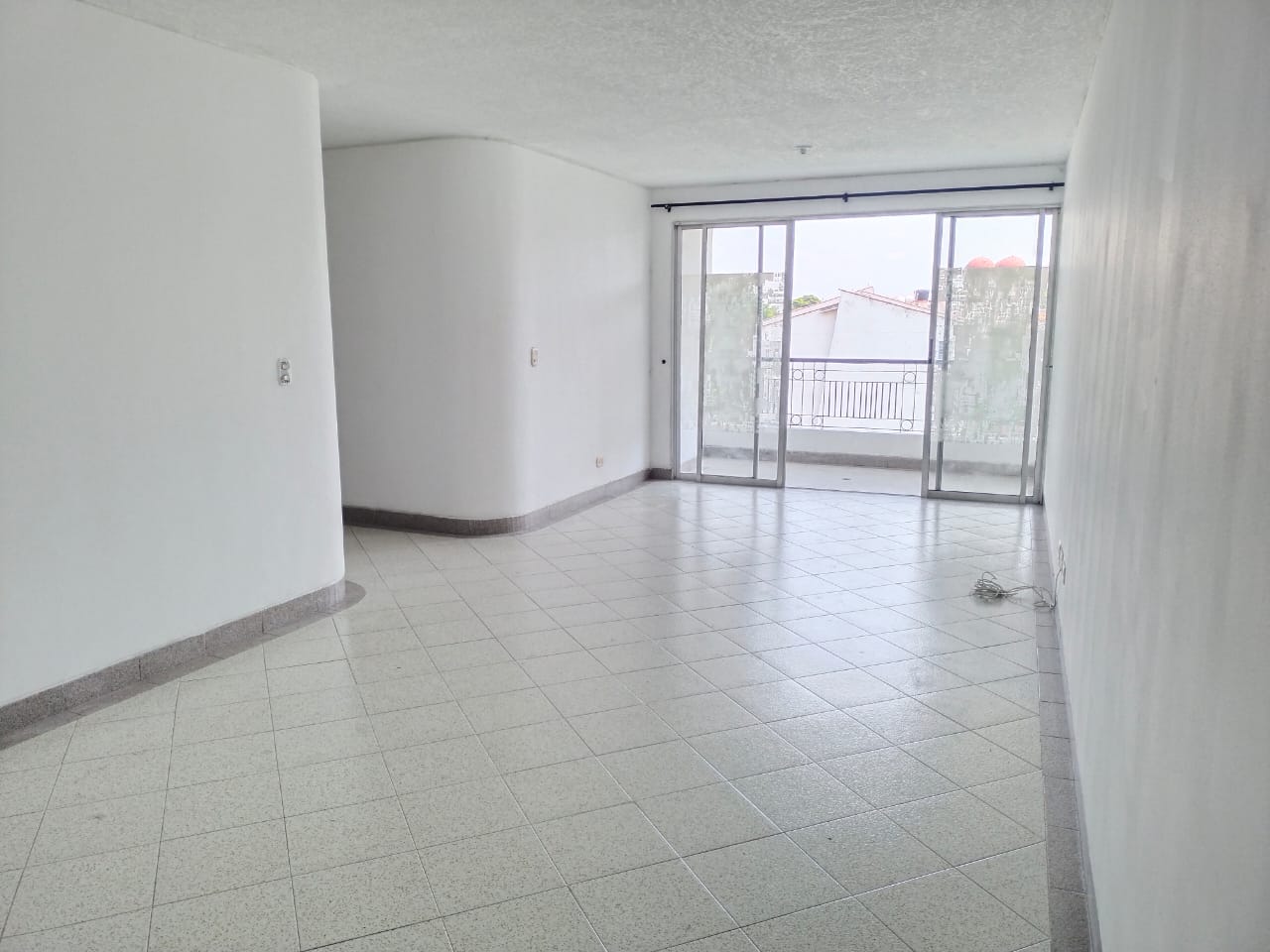 APARTAMENTO EN VENTA AL SUR DE CALI CAPRI EDIFICIO SORRENTO