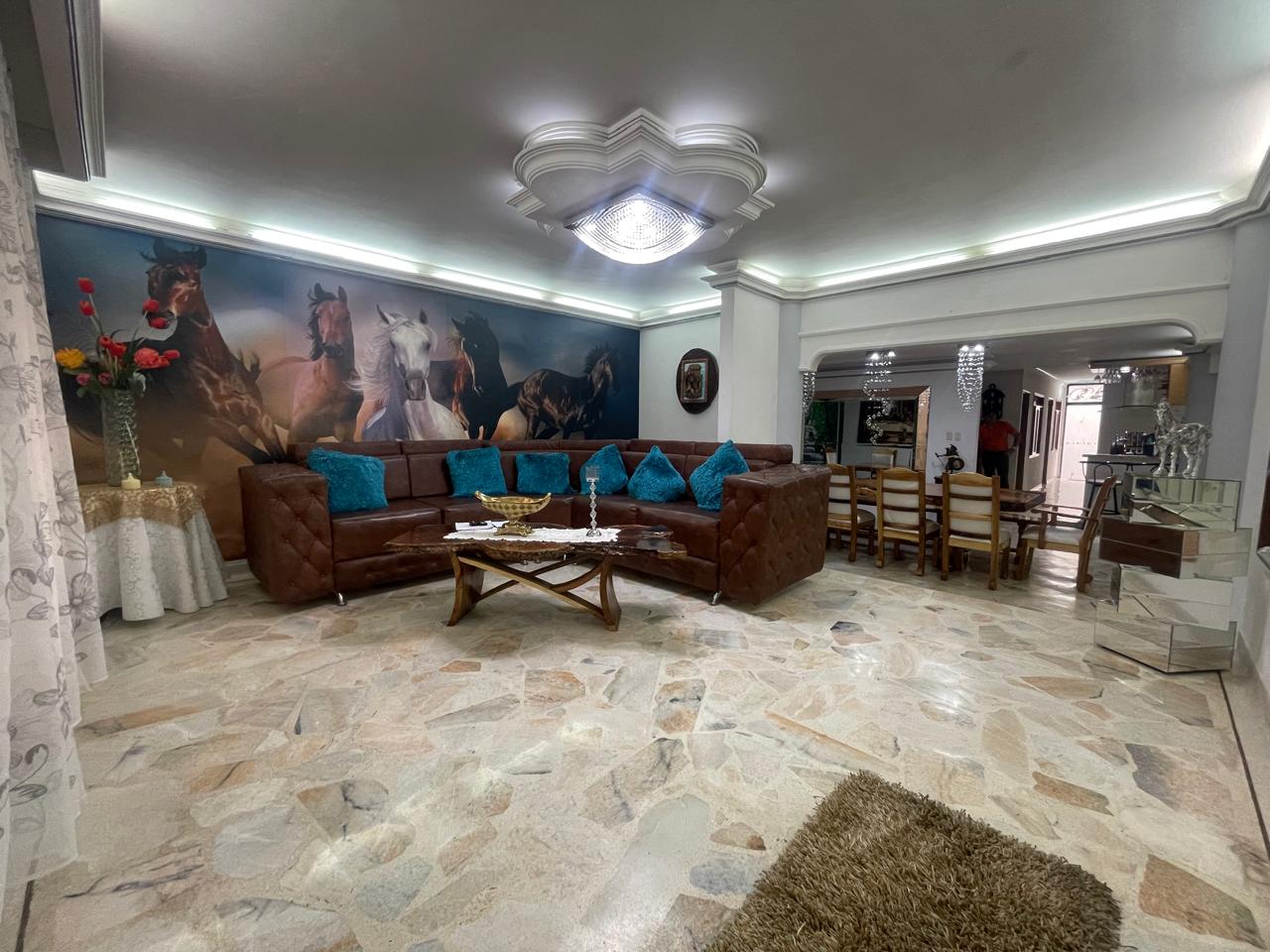 CASA EN VENTA AL SUR DE CALI - BARRIO EL INGENIO