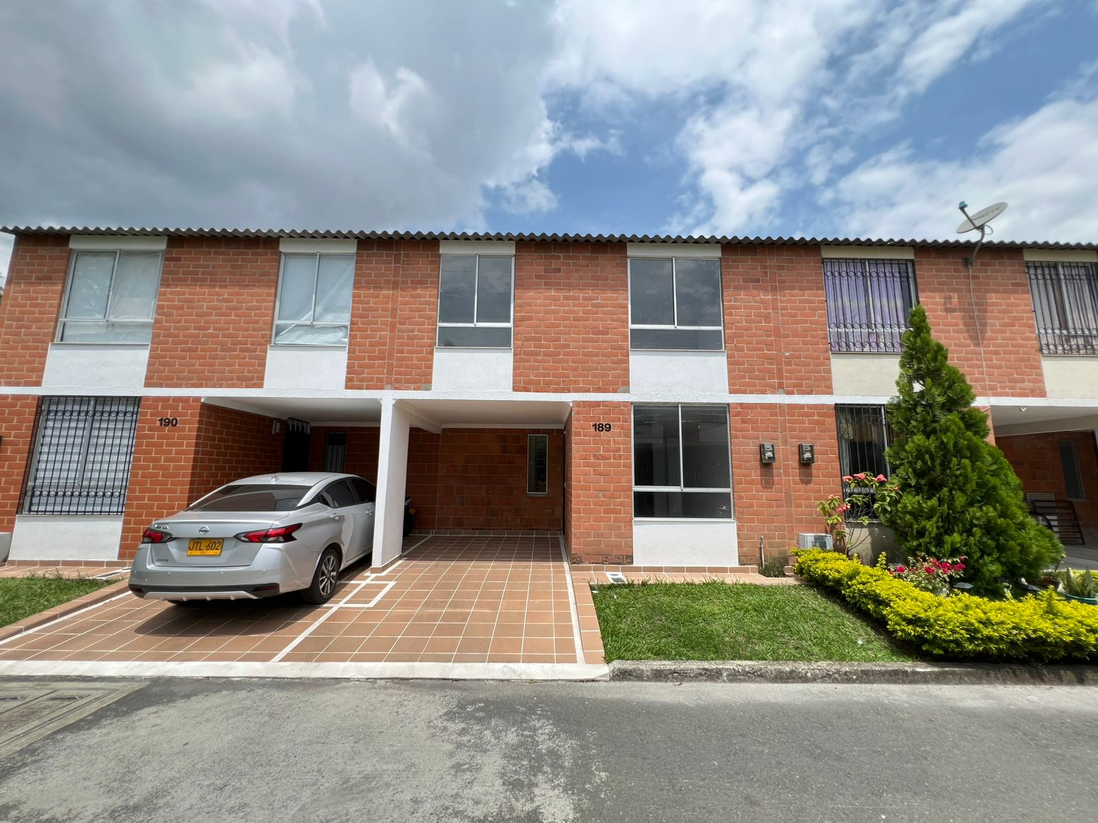 CASA EN CONDOMINIO RINCON DE LAS FLORES II