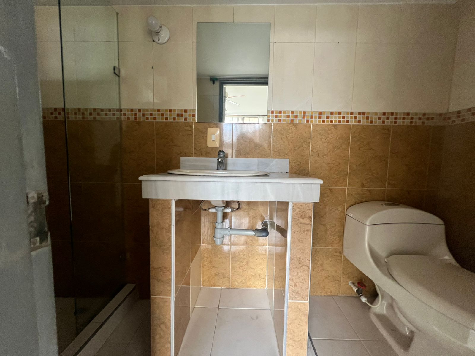 CASA EN VENTA SUR DE CALI BARRIO LAS CAMELIAS