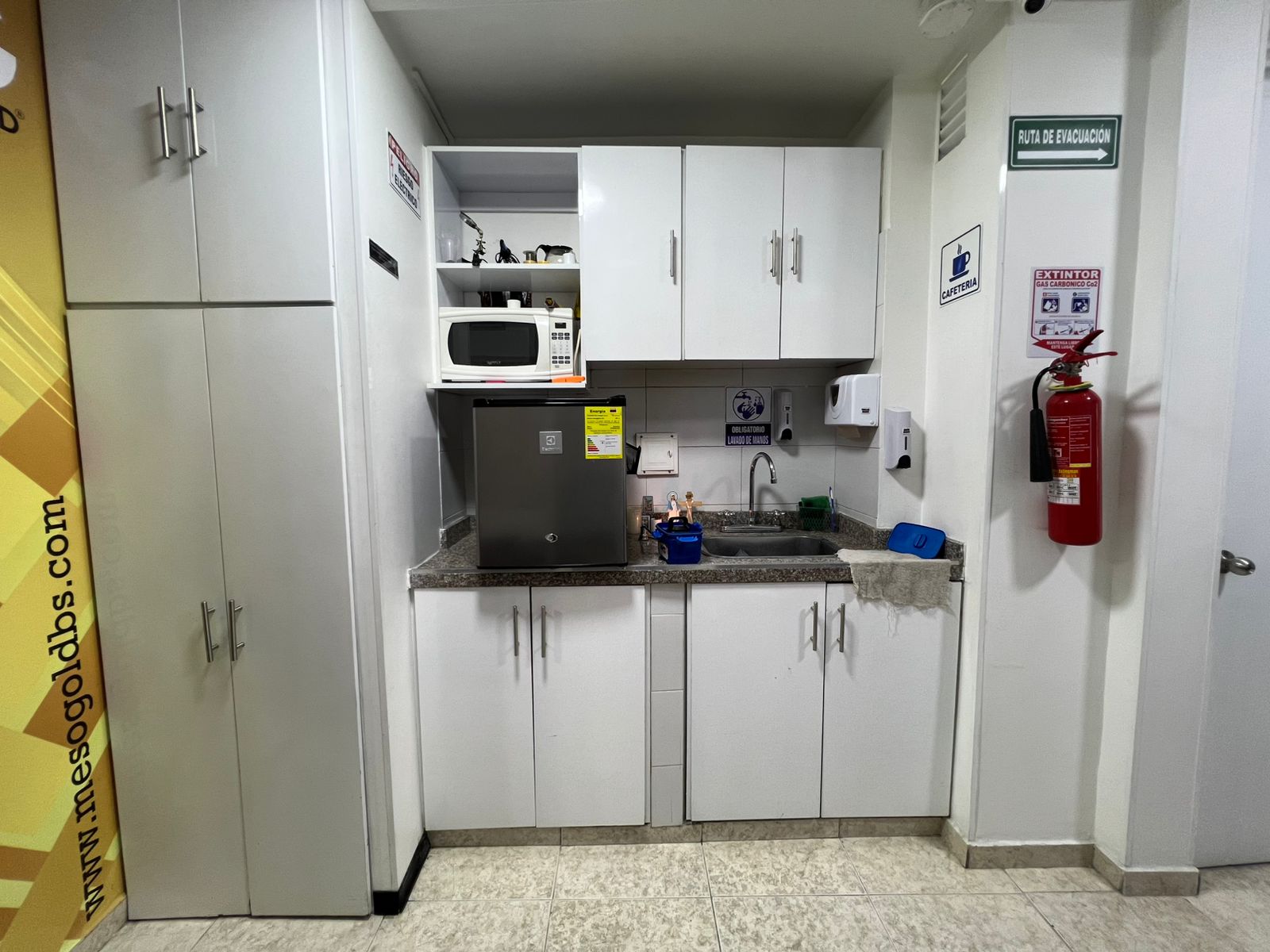 EDIFICIO EN VENTA AL SUR DE CALI CHAMPAGNAT
