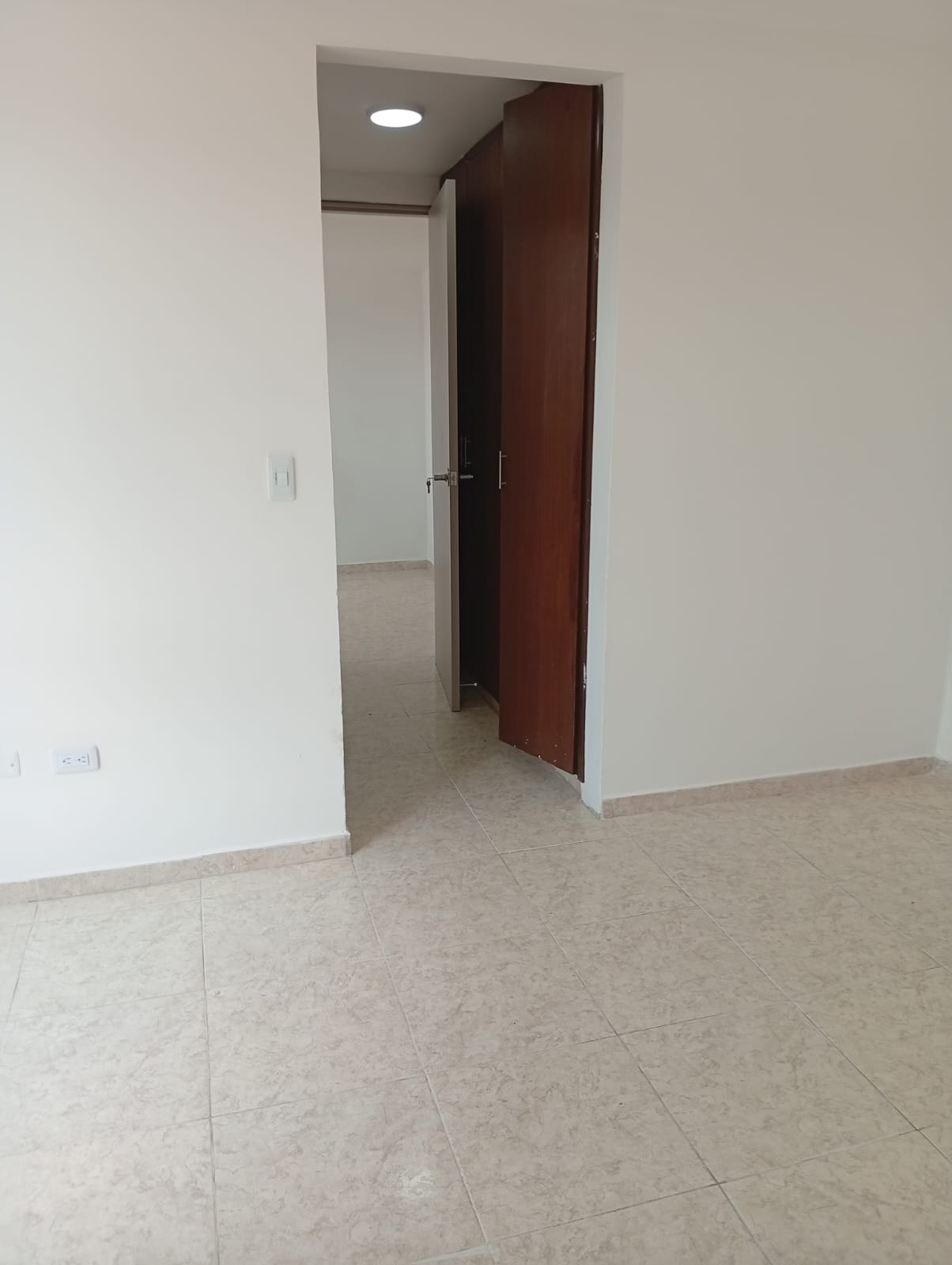 EDIFICIO EN VENTA AL SUR DE CALI CHAMPAGNAT