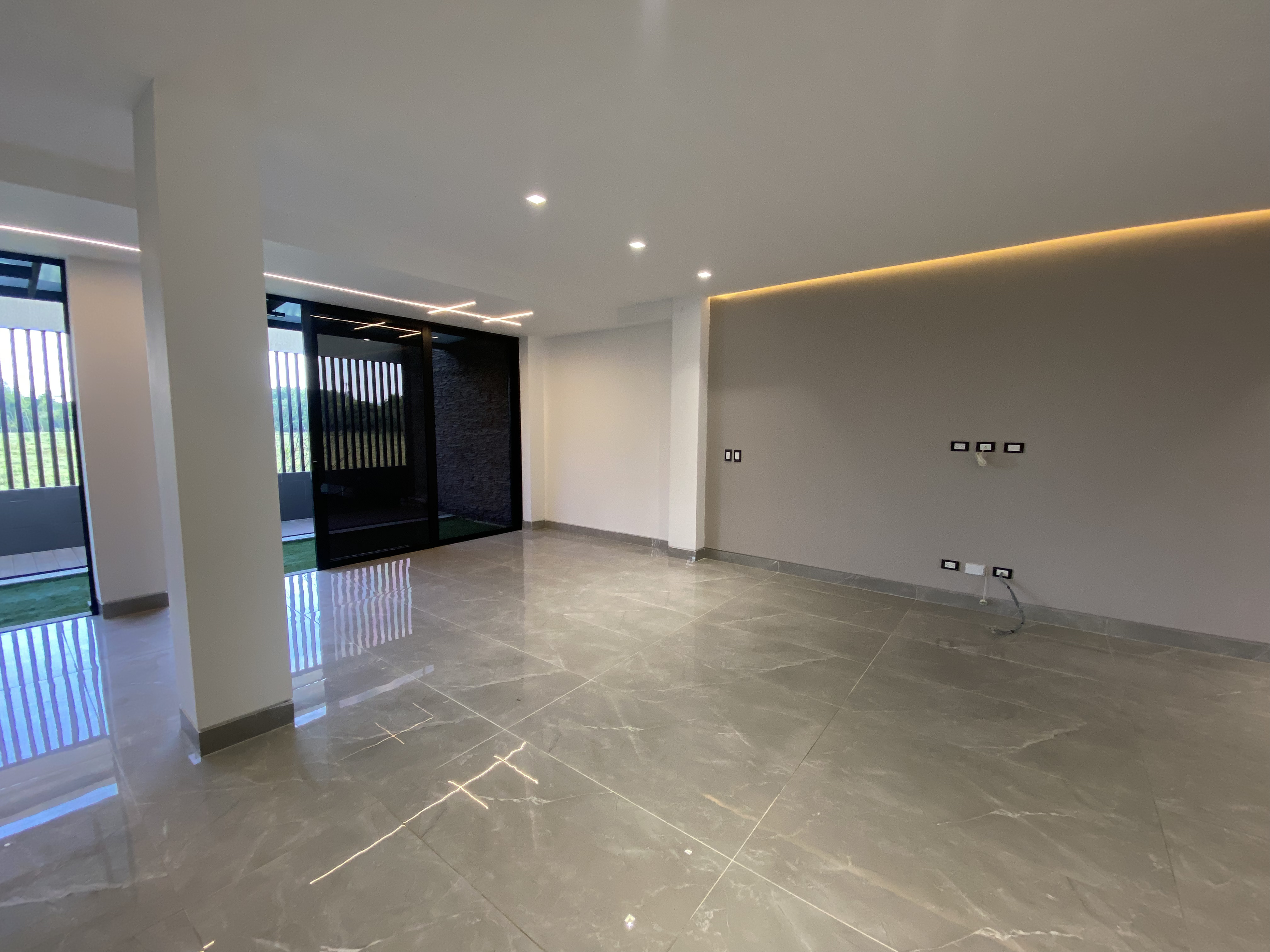 CASA EN VENTA  AL SUR JAMUNDÍ  CR MANANTIAL DE LAS MERCEDES