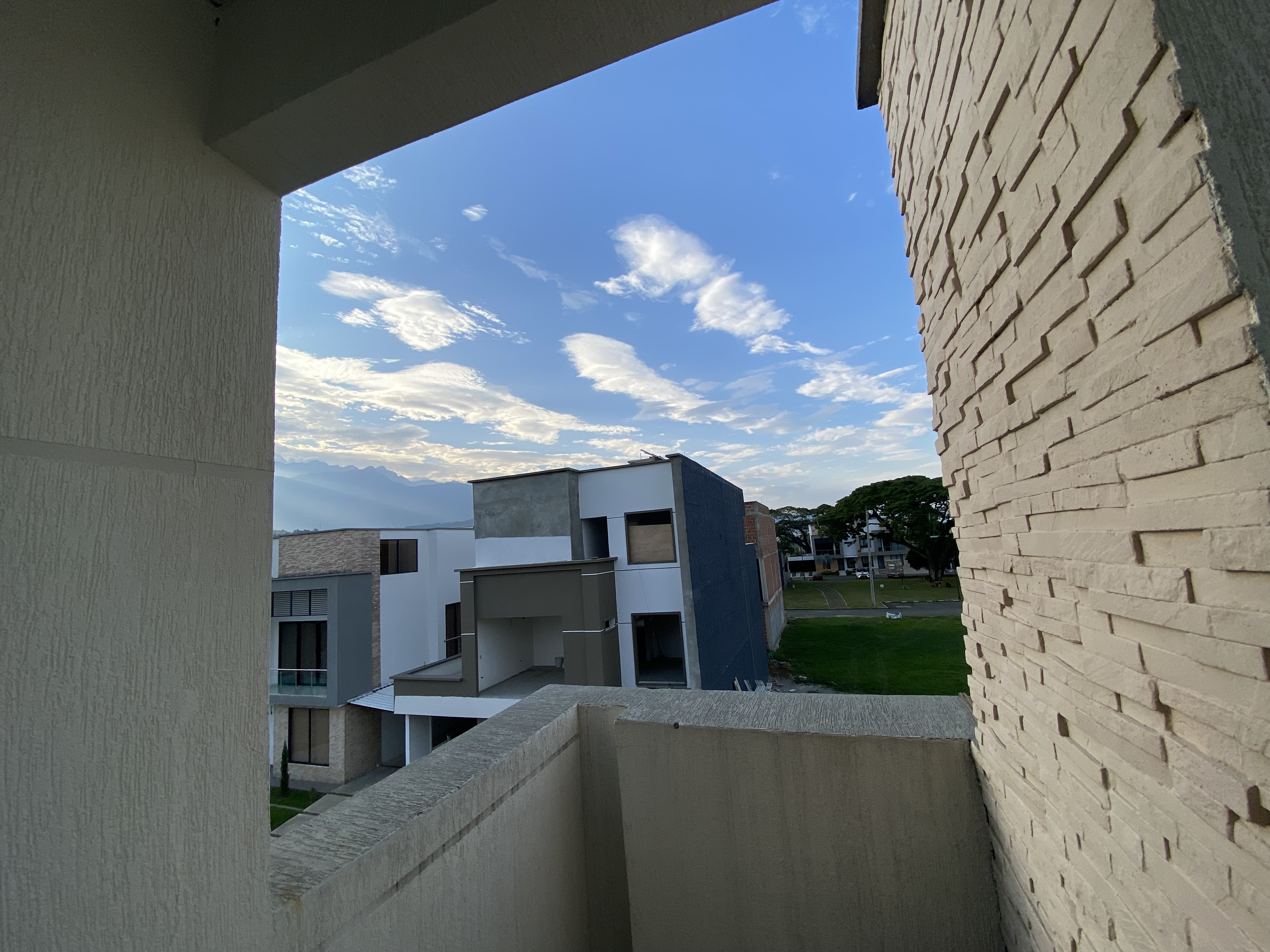 CASA EN VENTA  AL SUR JAMUNDÍ  CR MANANTIAL DE LAS MERCEDES