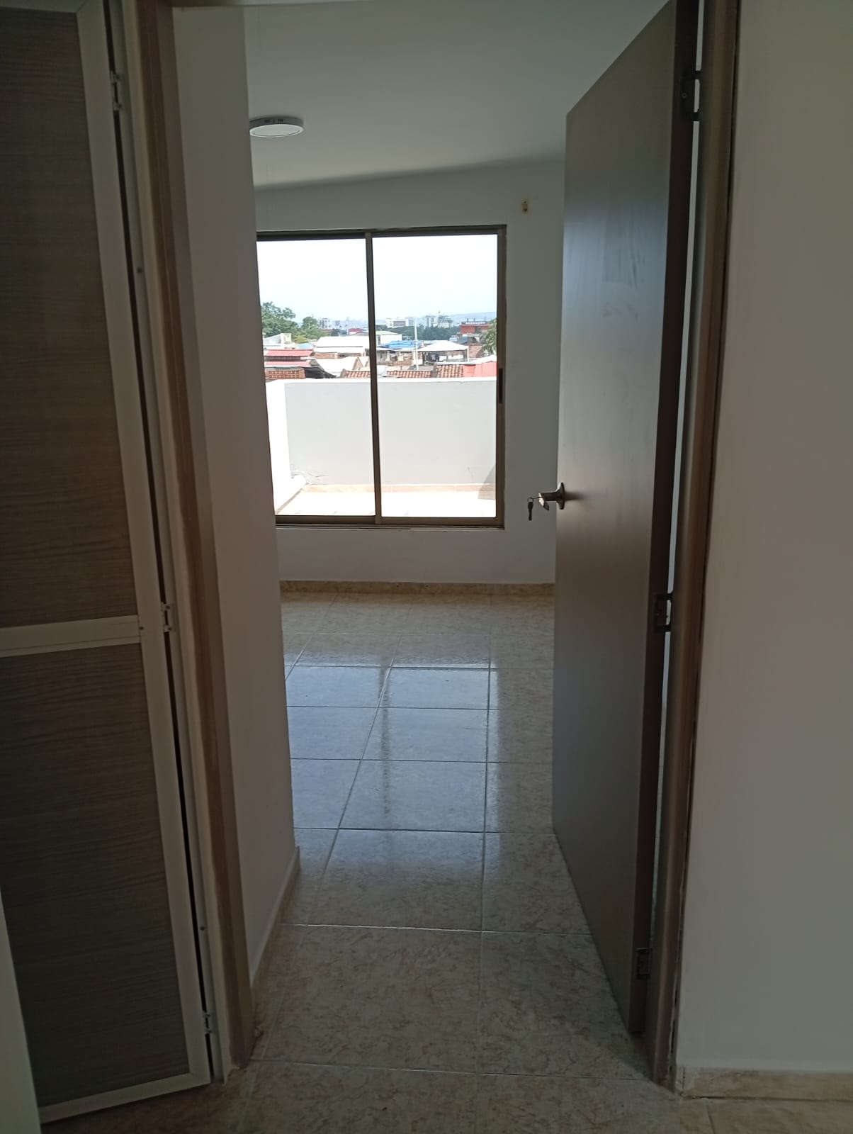 EDIFICIO EN VENTA AL SUR DE CALI CHAMPAGNAT