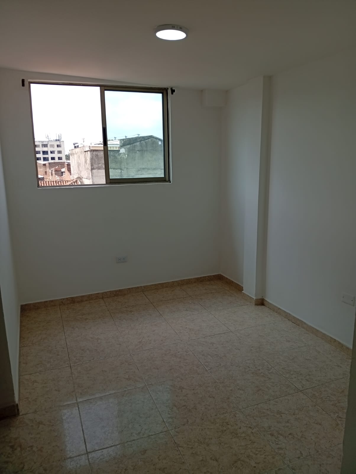 EDIFICIO EN VENTA AL SUR DE CALI CHAMPAGNAT