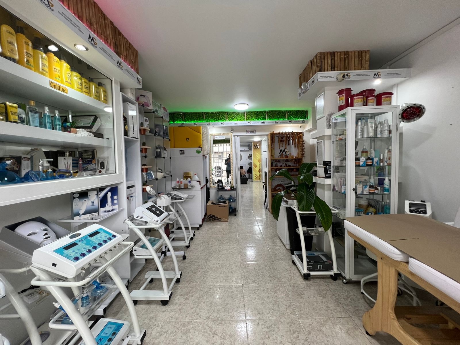 EDIFICIO EN VENTA AL SUR DE CALI CHAMPAGNAT