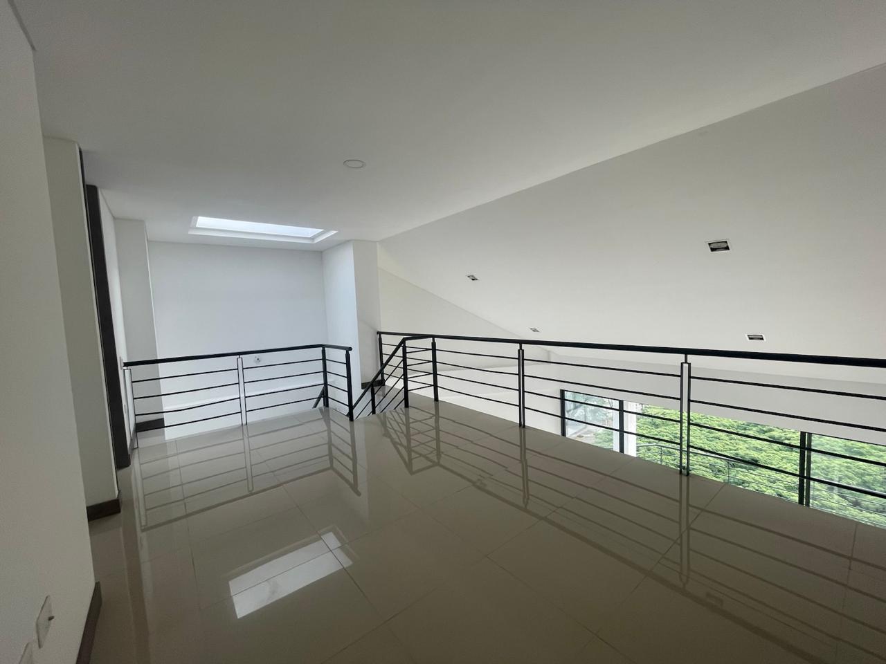 PENTHOUSE EN VENTA OESTE DE CALI EN SEMINARIO CR RESERVA DEL RIO