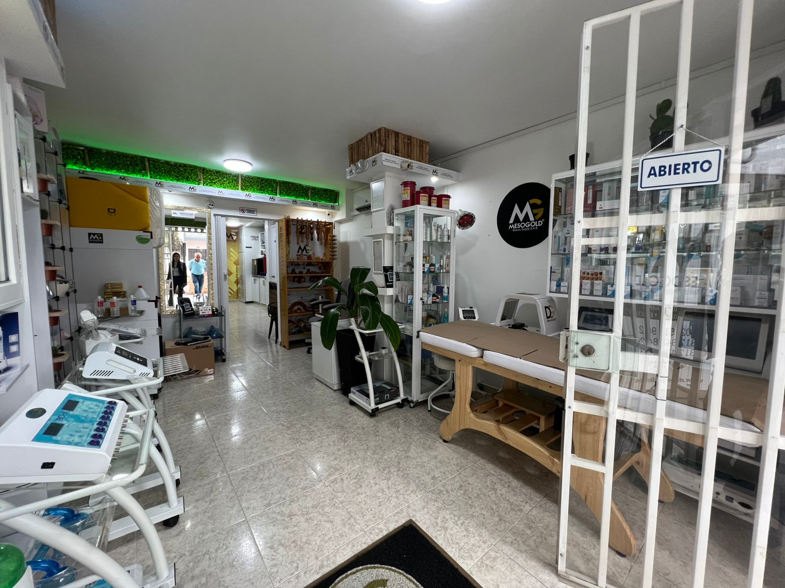 EDIFICIO EN VENTA AL SUR DE CALI CHAMPAGNAT