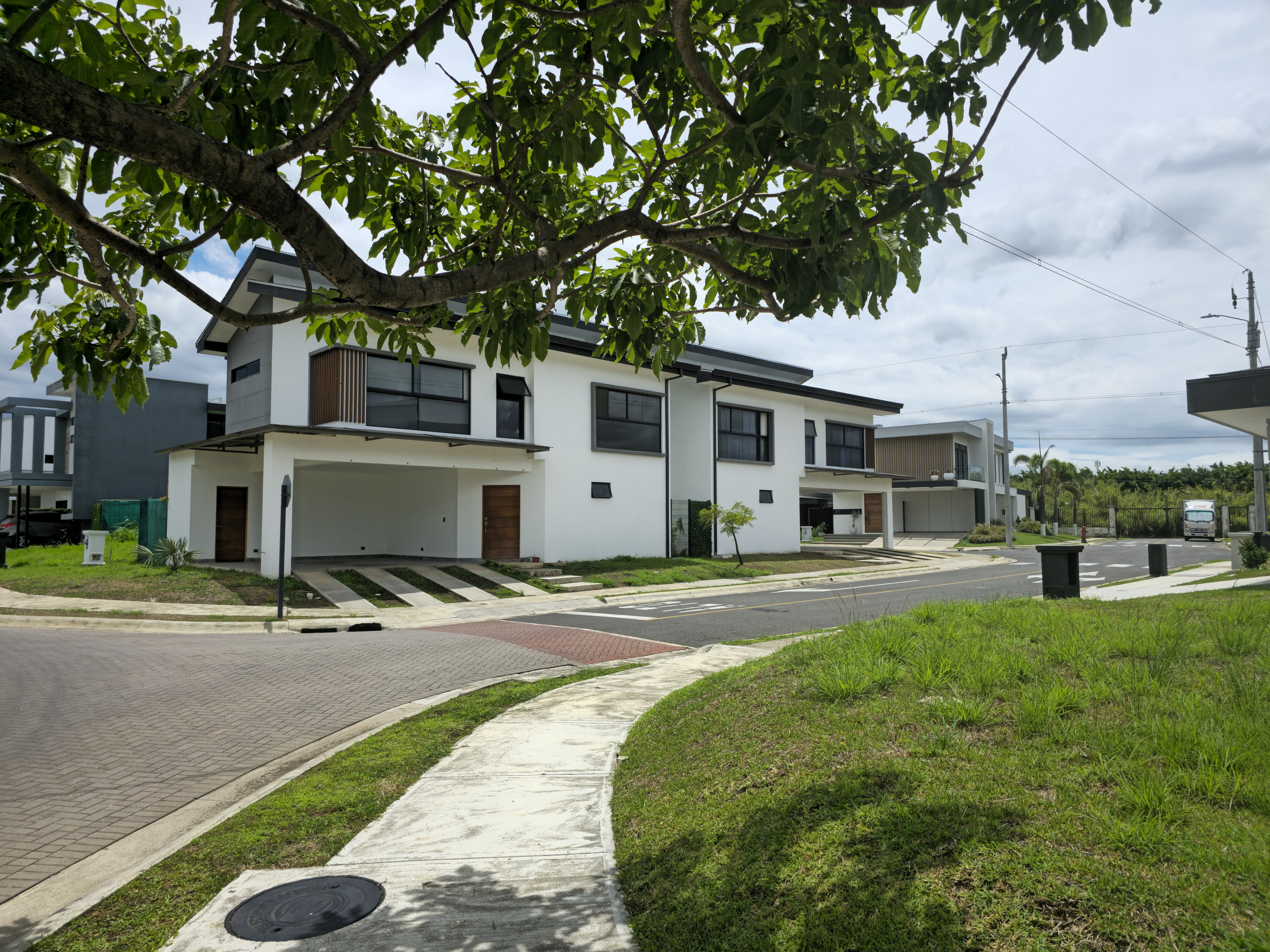 Lote en venta en San Rafael de Alajuela, La Guácima - 5PVV10057309