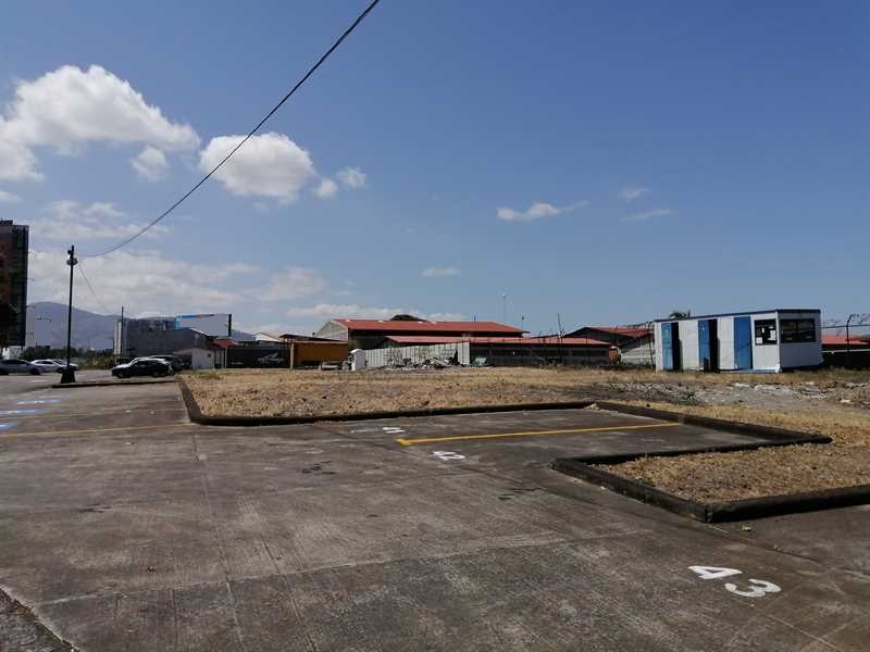 Lote en alquiler en La Uruca San Jose- 5PDC9498280
