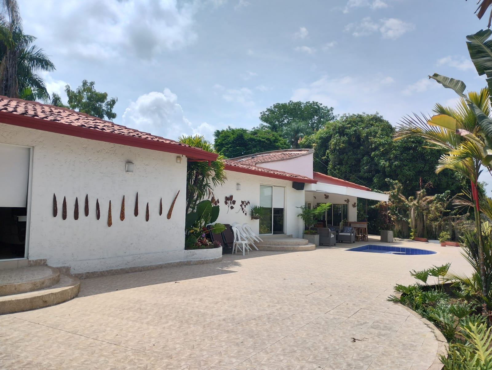 Imagen de SE VENDE CASA CAMPESTRE CON RENTA, SECTOR SAN JOSE PEREIRA.