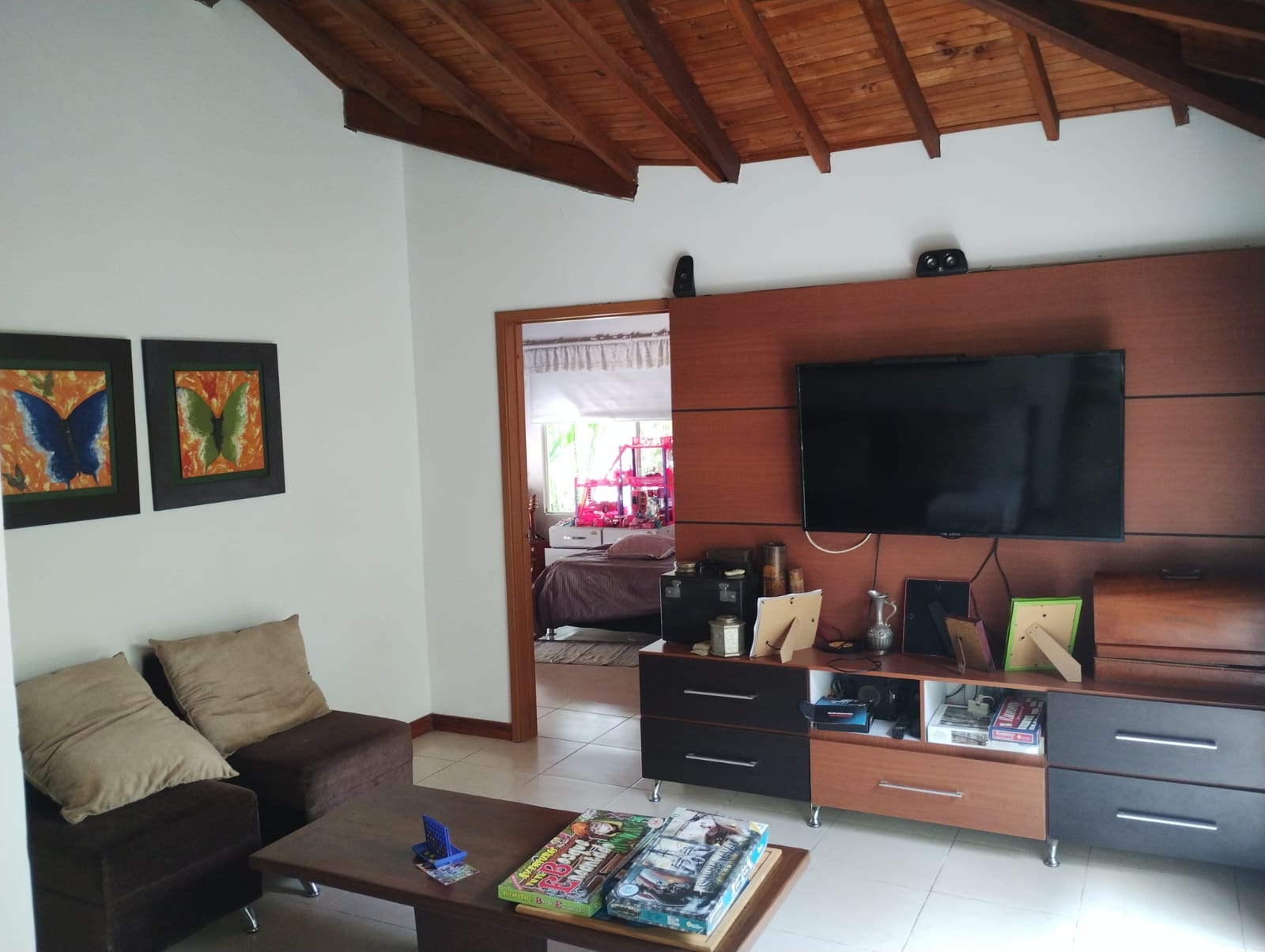 Imagen de SE VENDE CASA CAMPESTRE CON RENTA, SECTOR SAN JOSE PEREIRA.