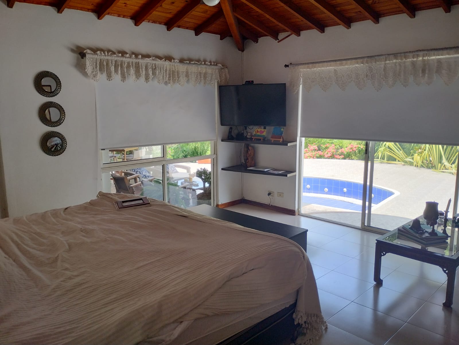 Imagen de SE VENDE CASA CAMPESTRE CON RENTA, SECTOR SAN JOSE PEREIRA.