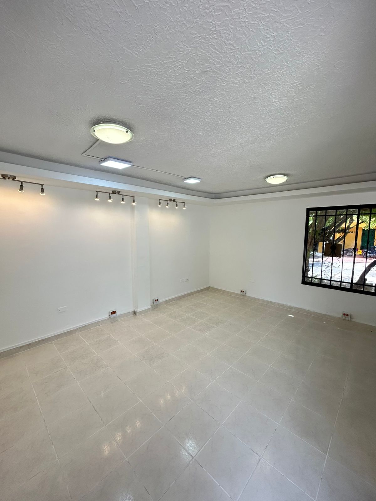 Local en arriendo - Villa carolina - Barranquilla