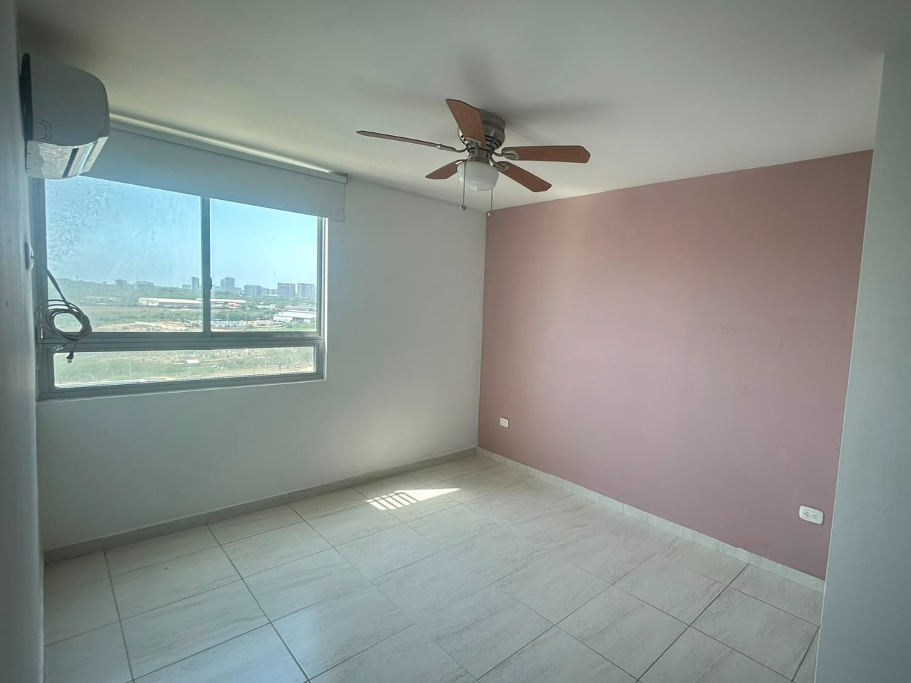 Apartamento en venta.- alameda del rio