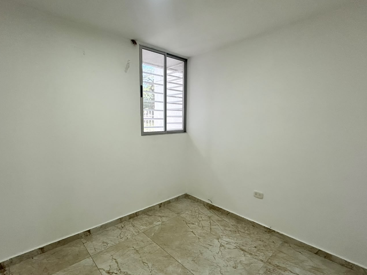 Apartamento en arriendo- miramar barranquilla