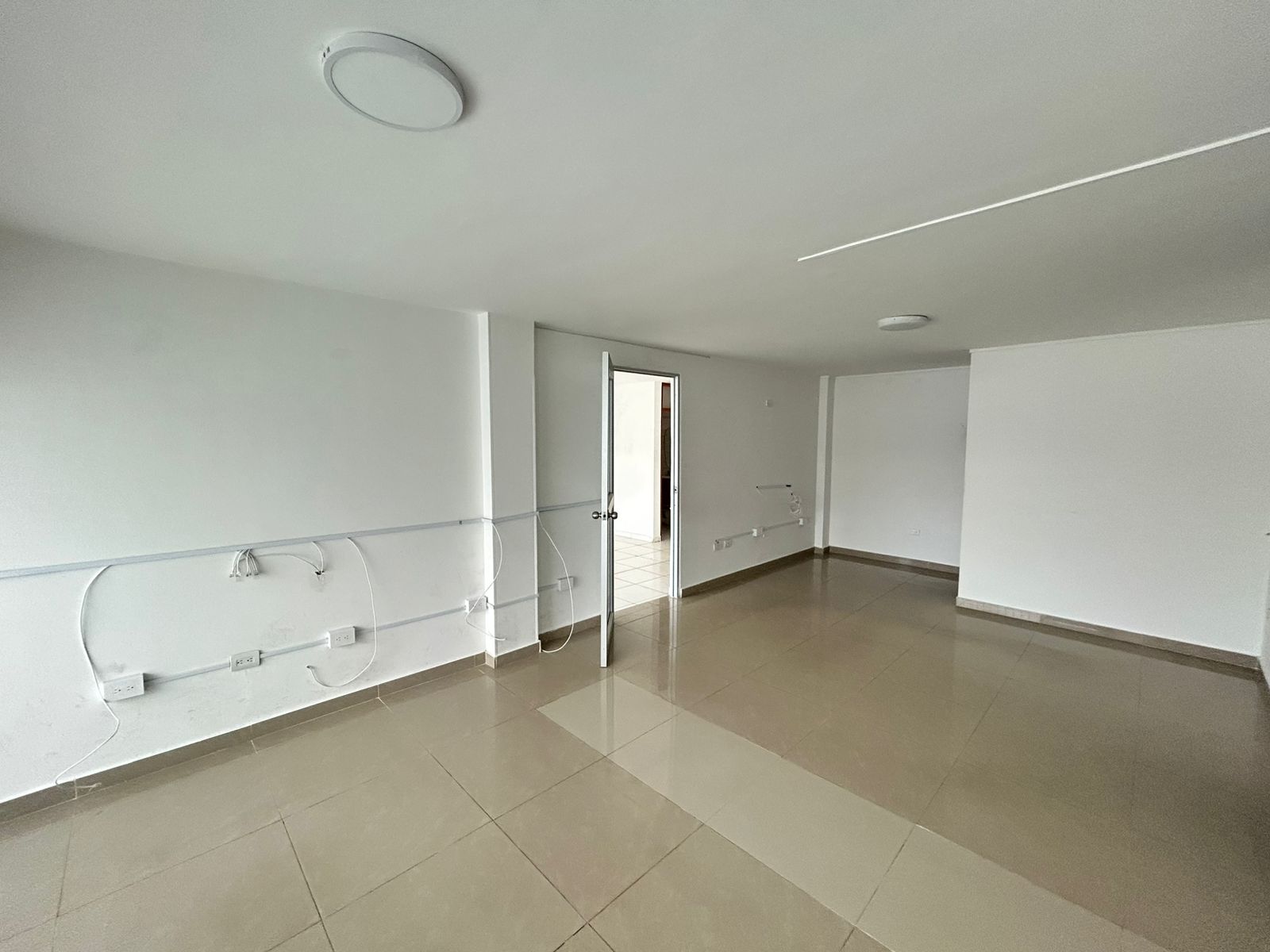 Local Comercial en arriendo - Ciudad Jardín - Barranquilla
