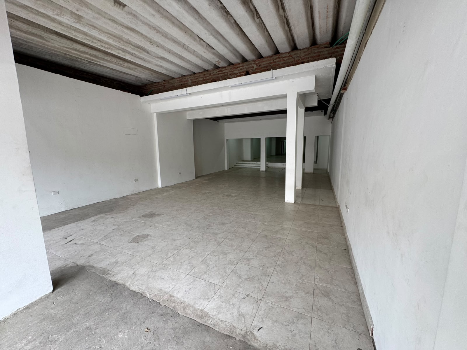 Local comercial en arriendo -altos del prado-Barranquilla