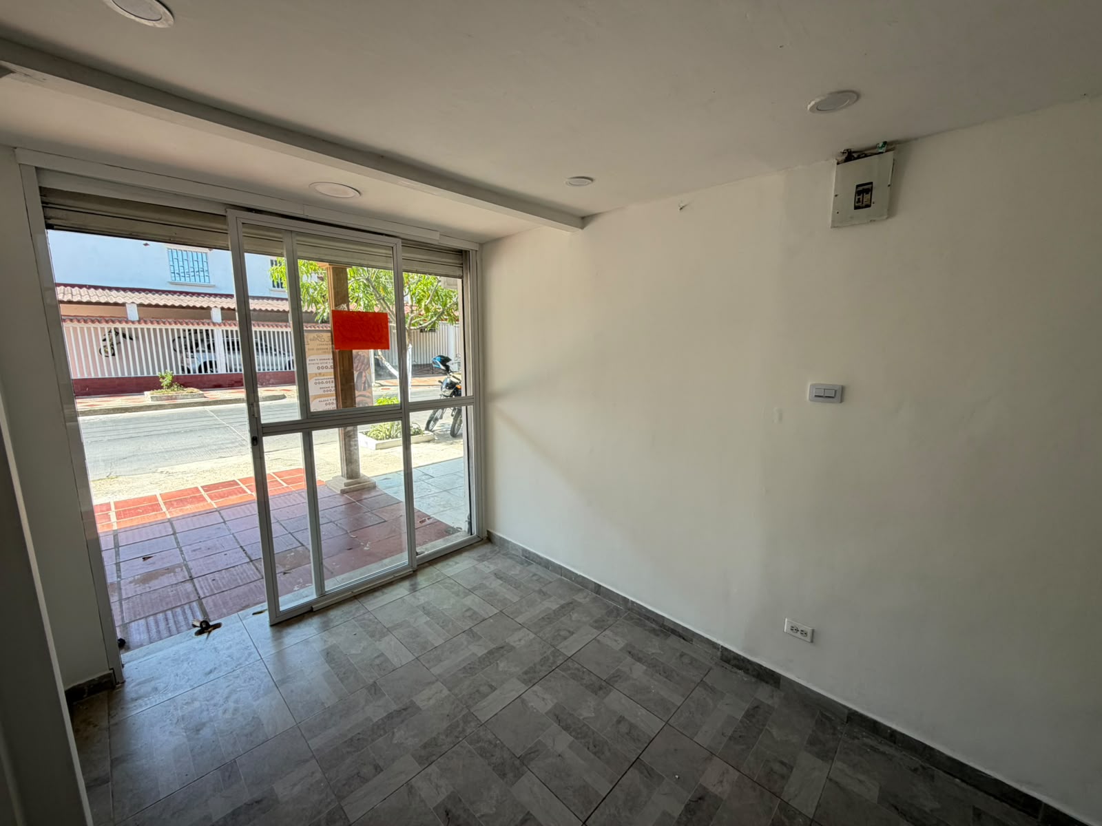 Local en arriendo - villa carolina - Barranquilla