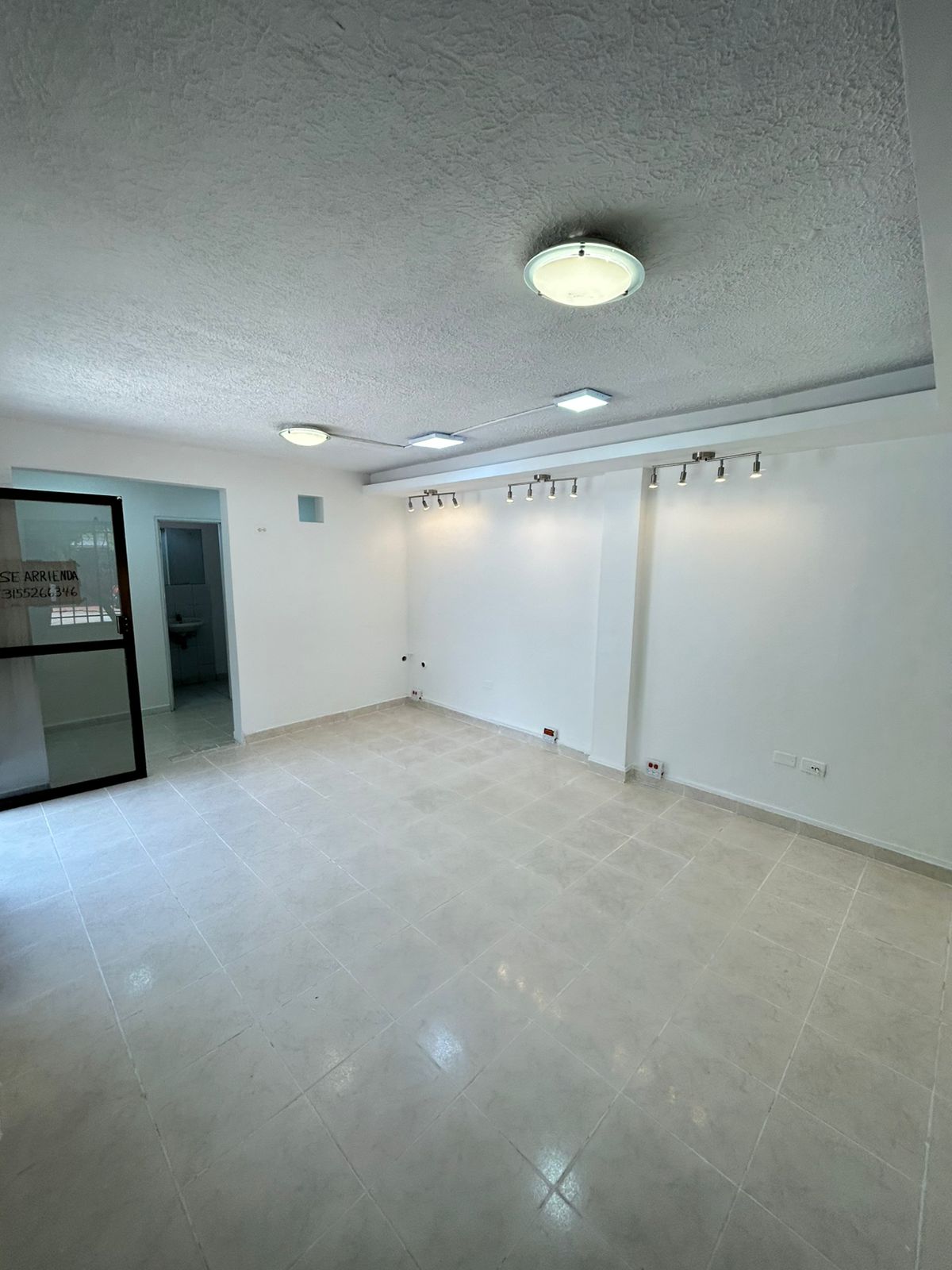 Local en arriendo - Villa carolina - Barranquilla