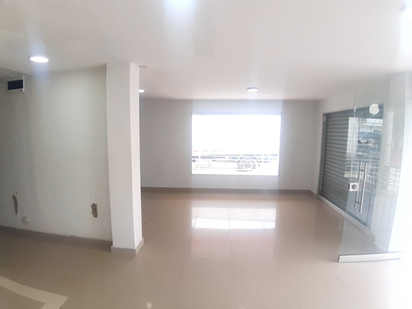 Buena Esperanza - Local en arriendo - Barranquilla.